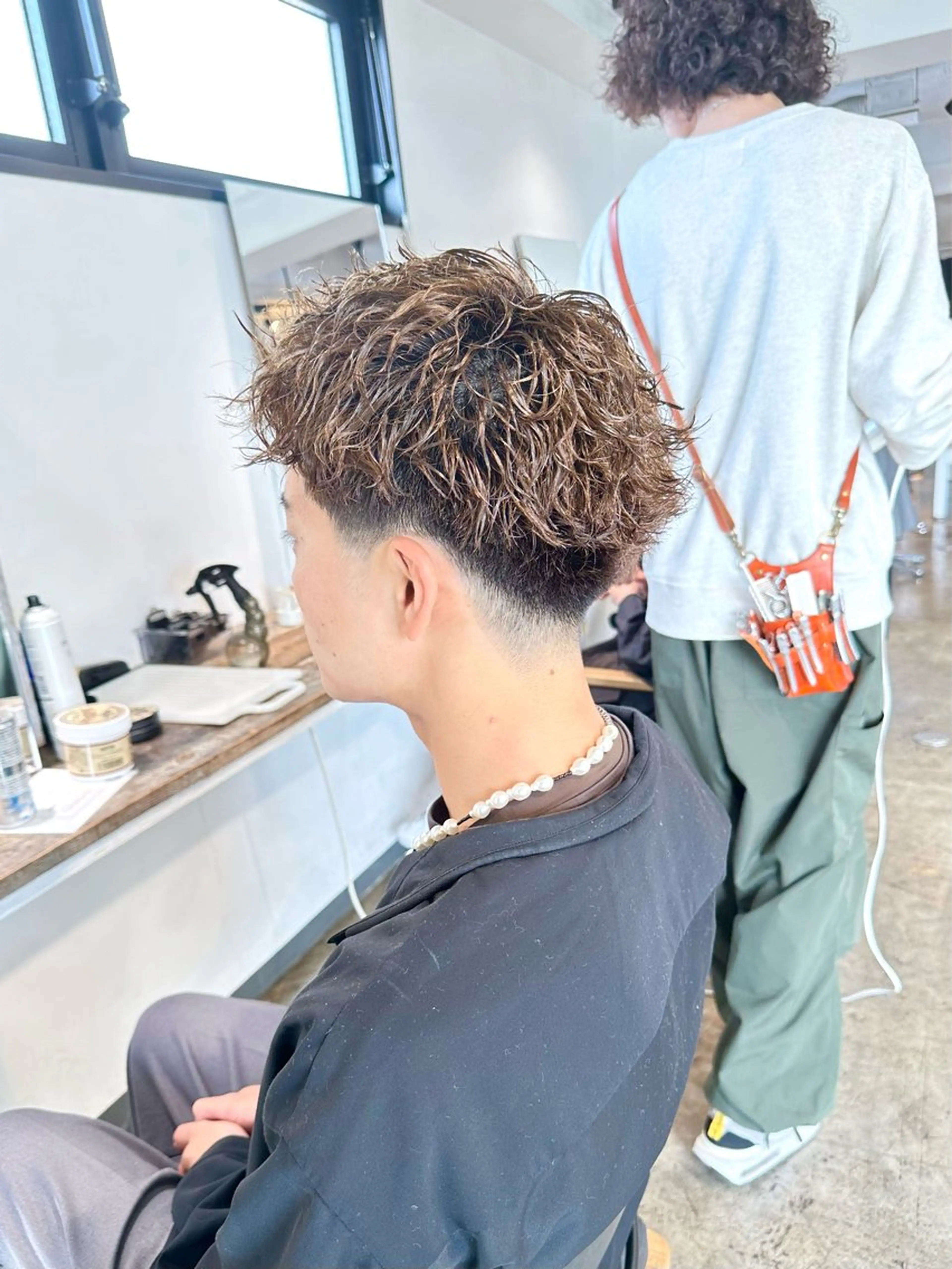 メンズ メンズブリーチ フェードカット メンズパーマ スキンフェード メンズツイストパーマ カット ヘアカラー パーマ トリートメント 骨格補正施術/メンズ 専門美容師/YUYAのヘアスタイル