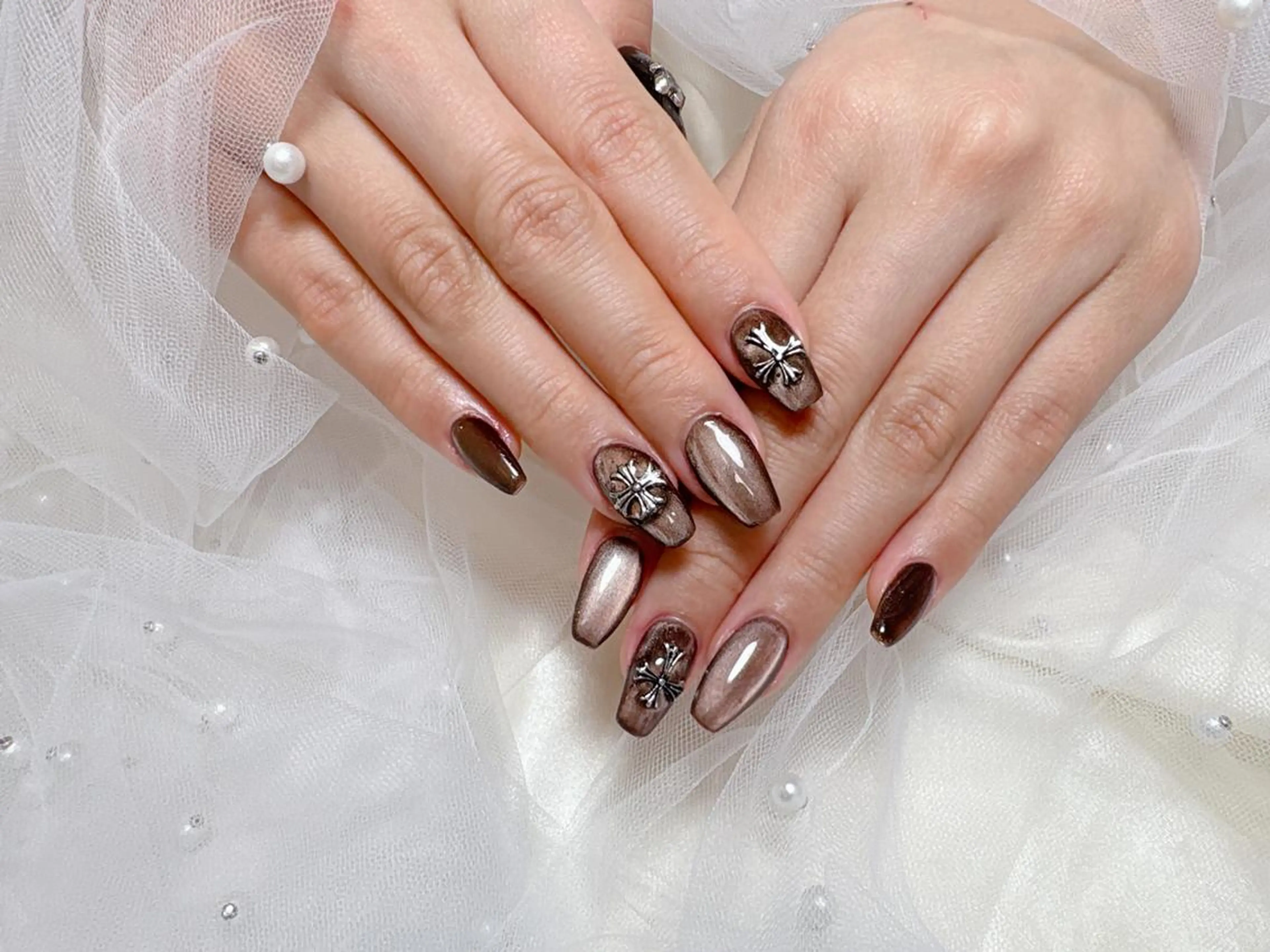 ネイル ハンドネイル ハンドケア 🦋 MiKi 🦋 ネイルサロンのネイルデザイン