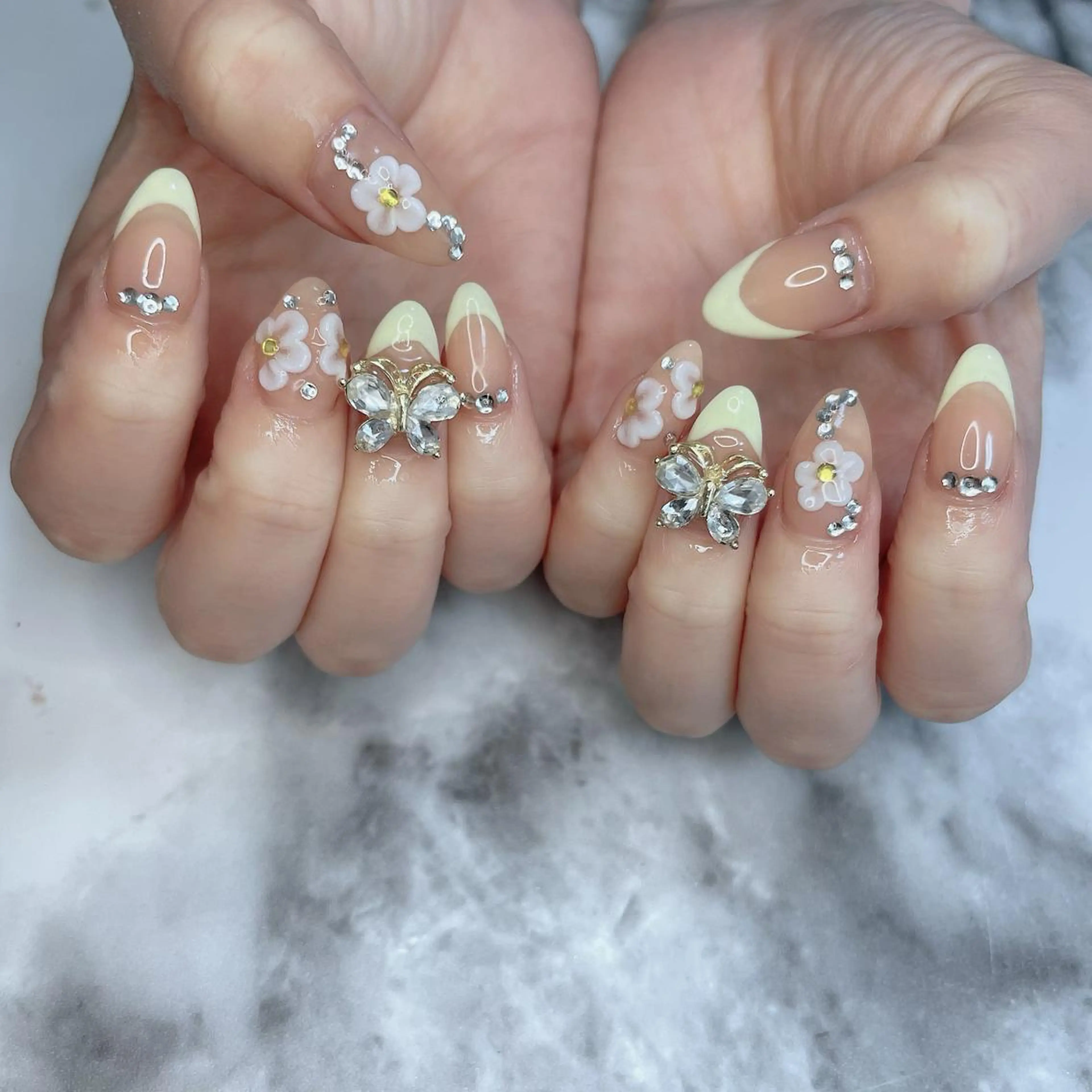 ネイル ハンドネイル salon de belnetta所属・kayo 💅のネイルデザイン