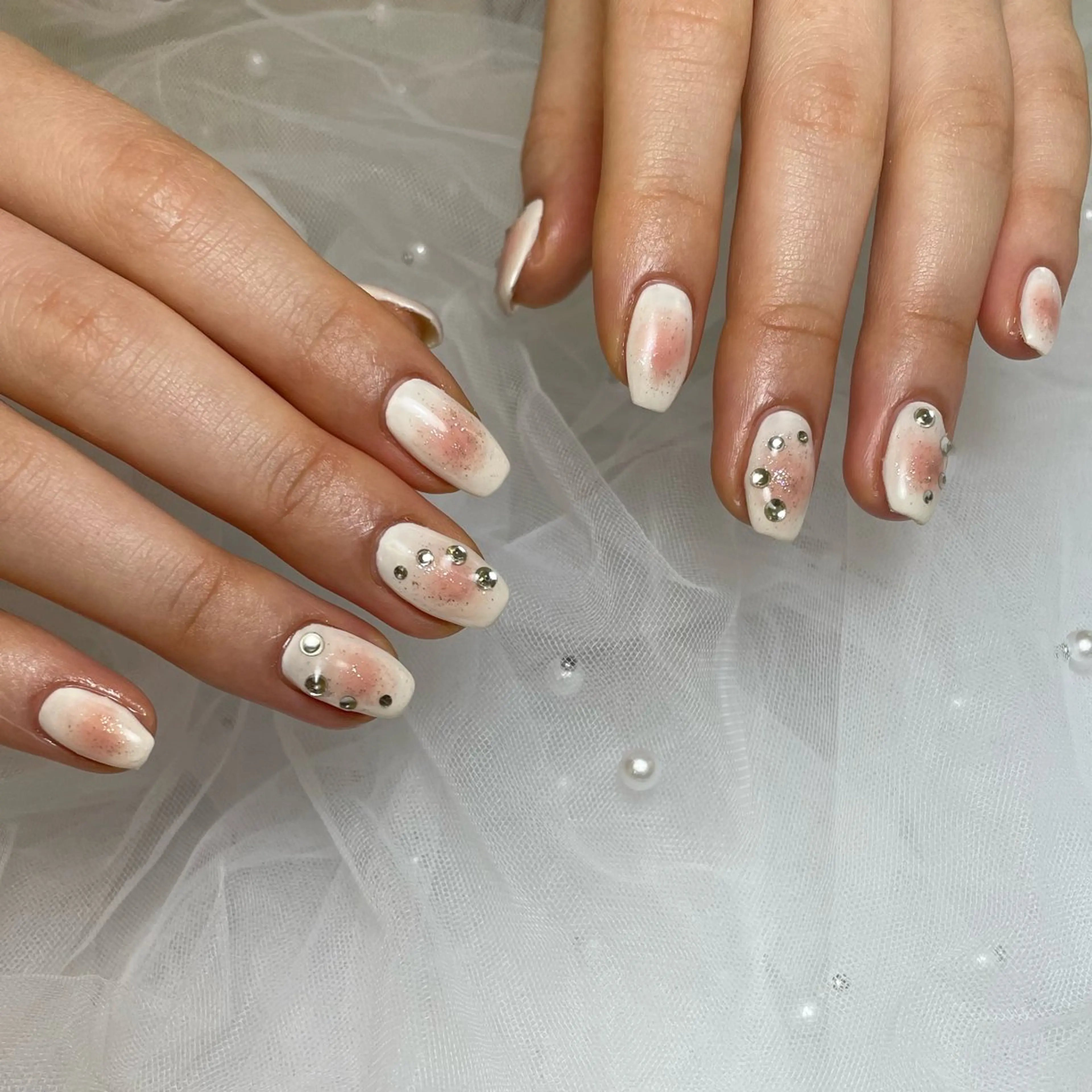 ネイル ハンドネイル フットネイル S LOUNGE NAIL所属・パーツたくさん🍓 SUMIのネイルデザイン