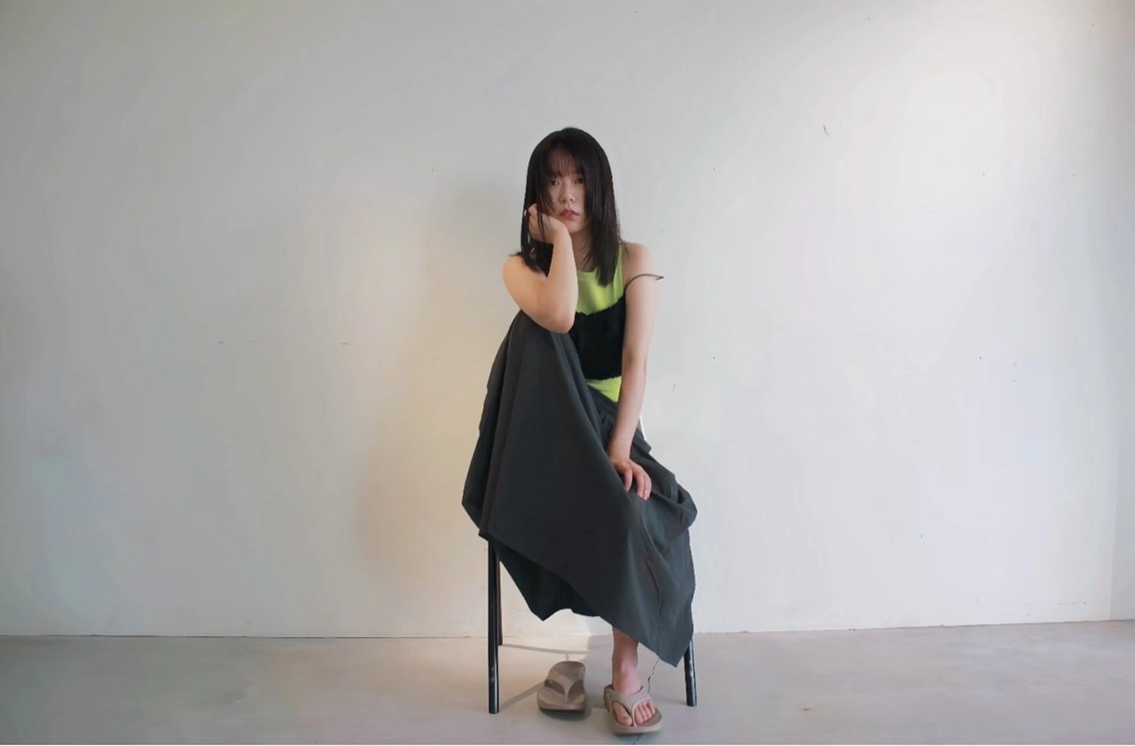 セミロング カラー カット ヘアカラー 勝田 沙耶のヘアスタイル