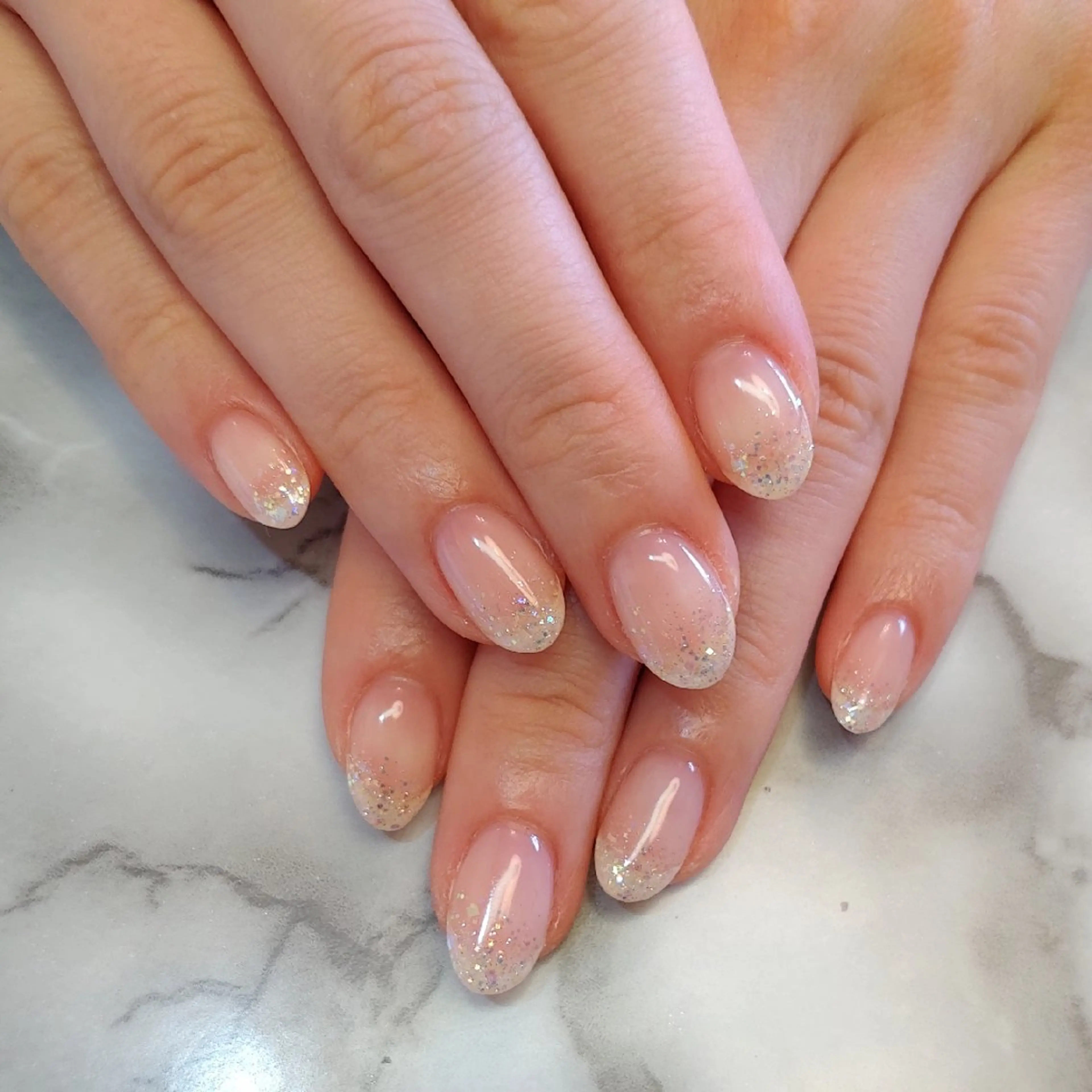 ネイル ラメ(グリッター) ラメグラデーション ジェヌインネイル 河内のネイルデザイン