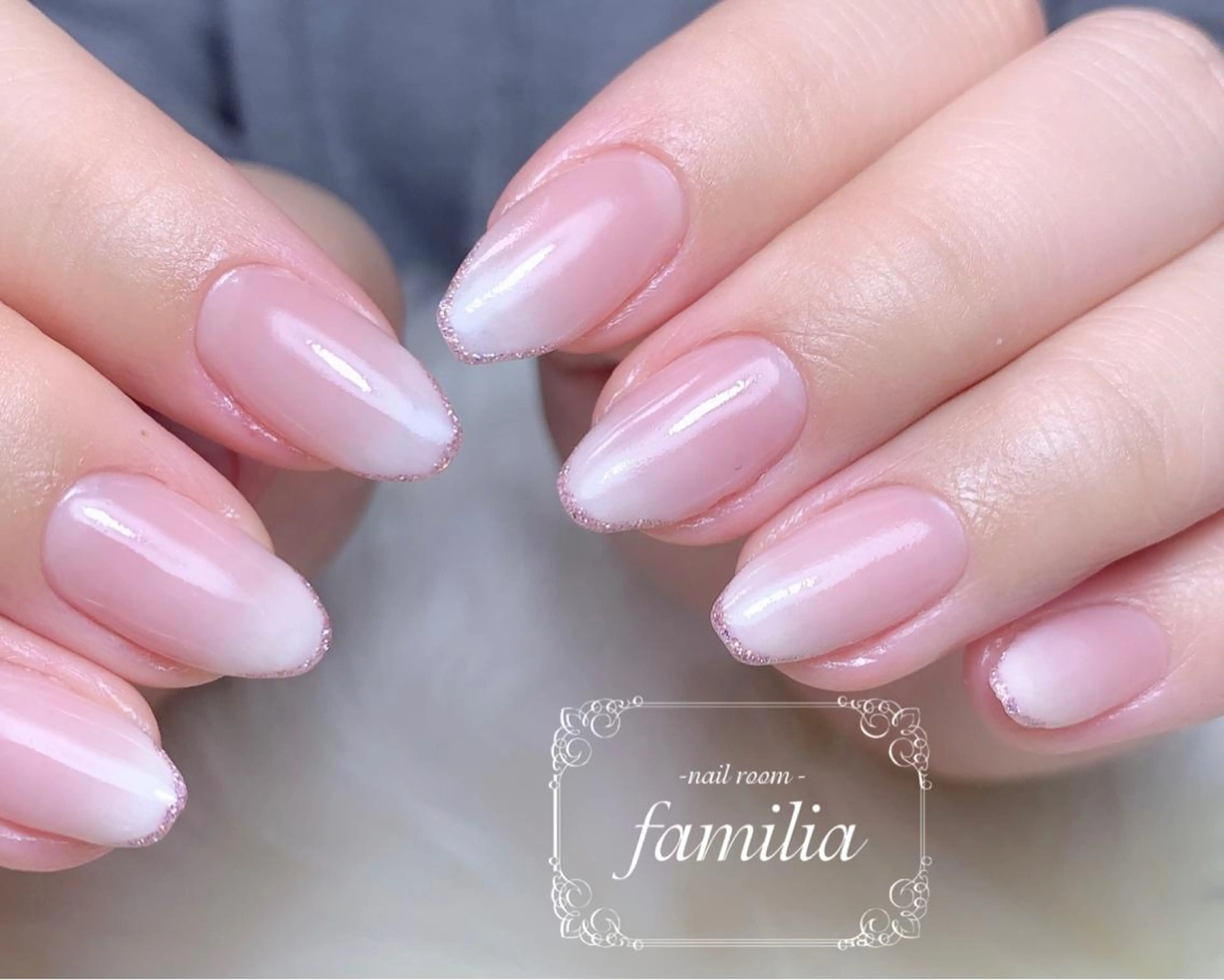 ネイル グラデーション ハンドネイル -nailroom- familiaのネイルデザイン
