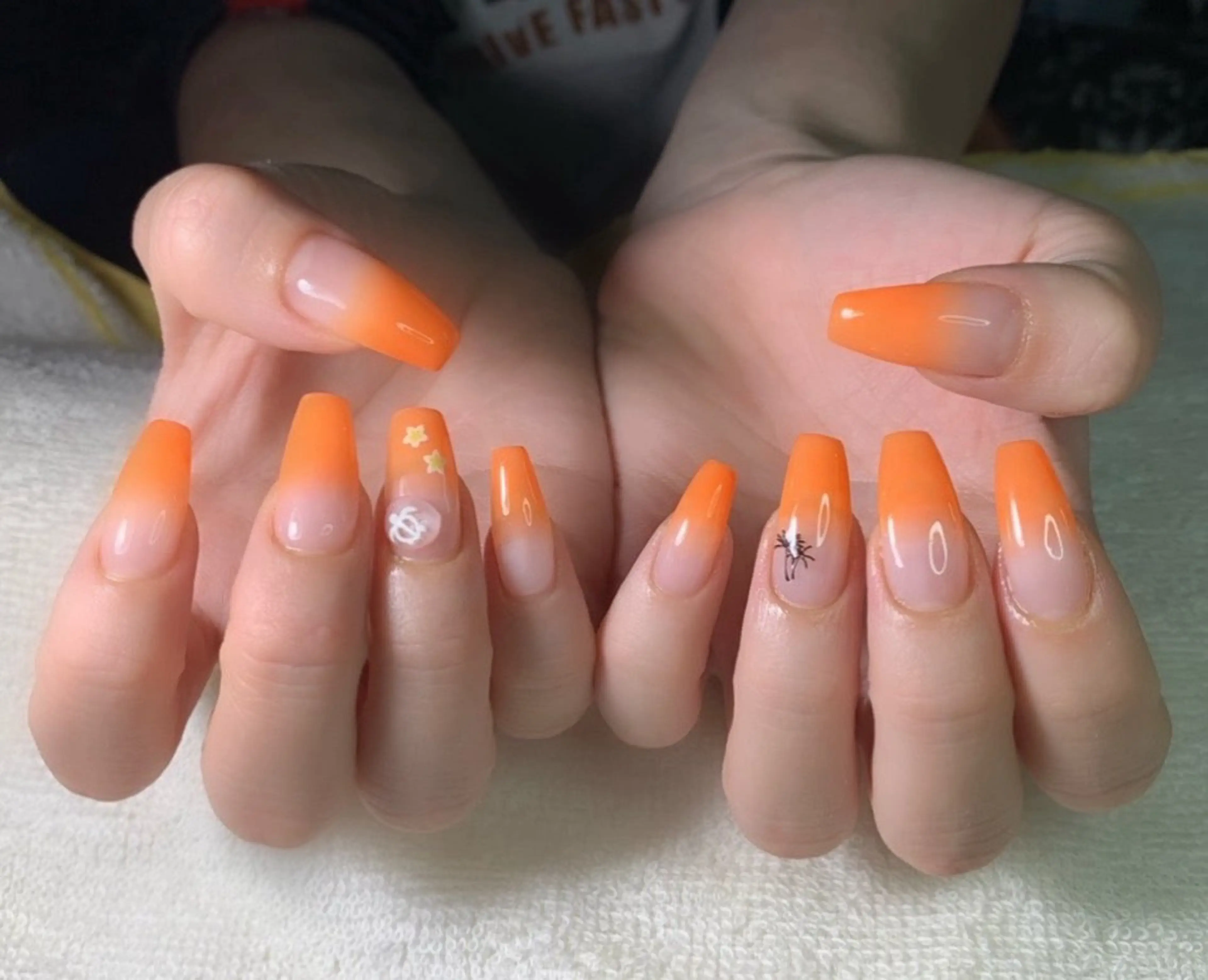 ネイル ハンドネイル フットネイル MHR nailのネイルデザイン