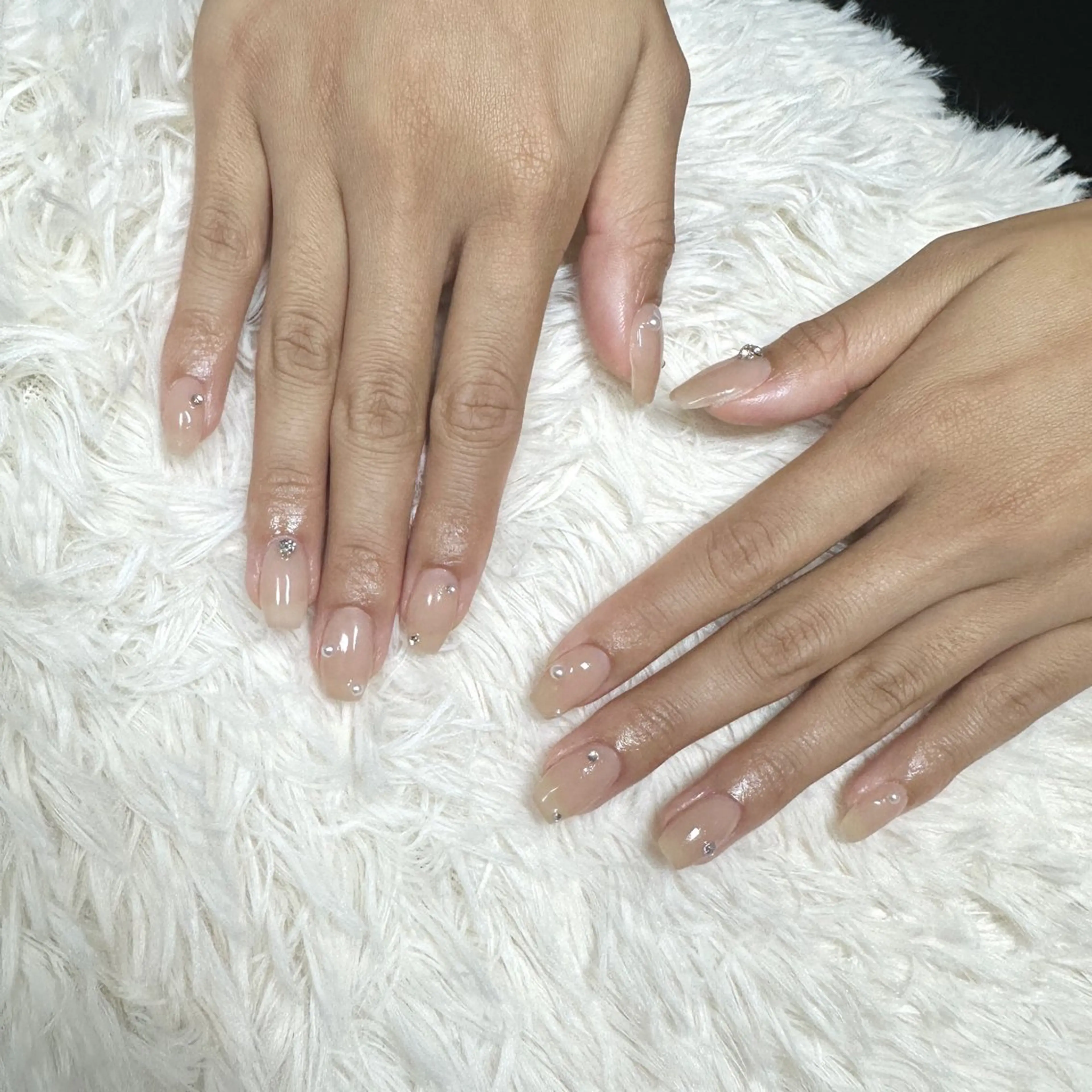 ネイル 持ち込み ハンドネイル フットネイル nailsalon Any'bのネイルデザイン