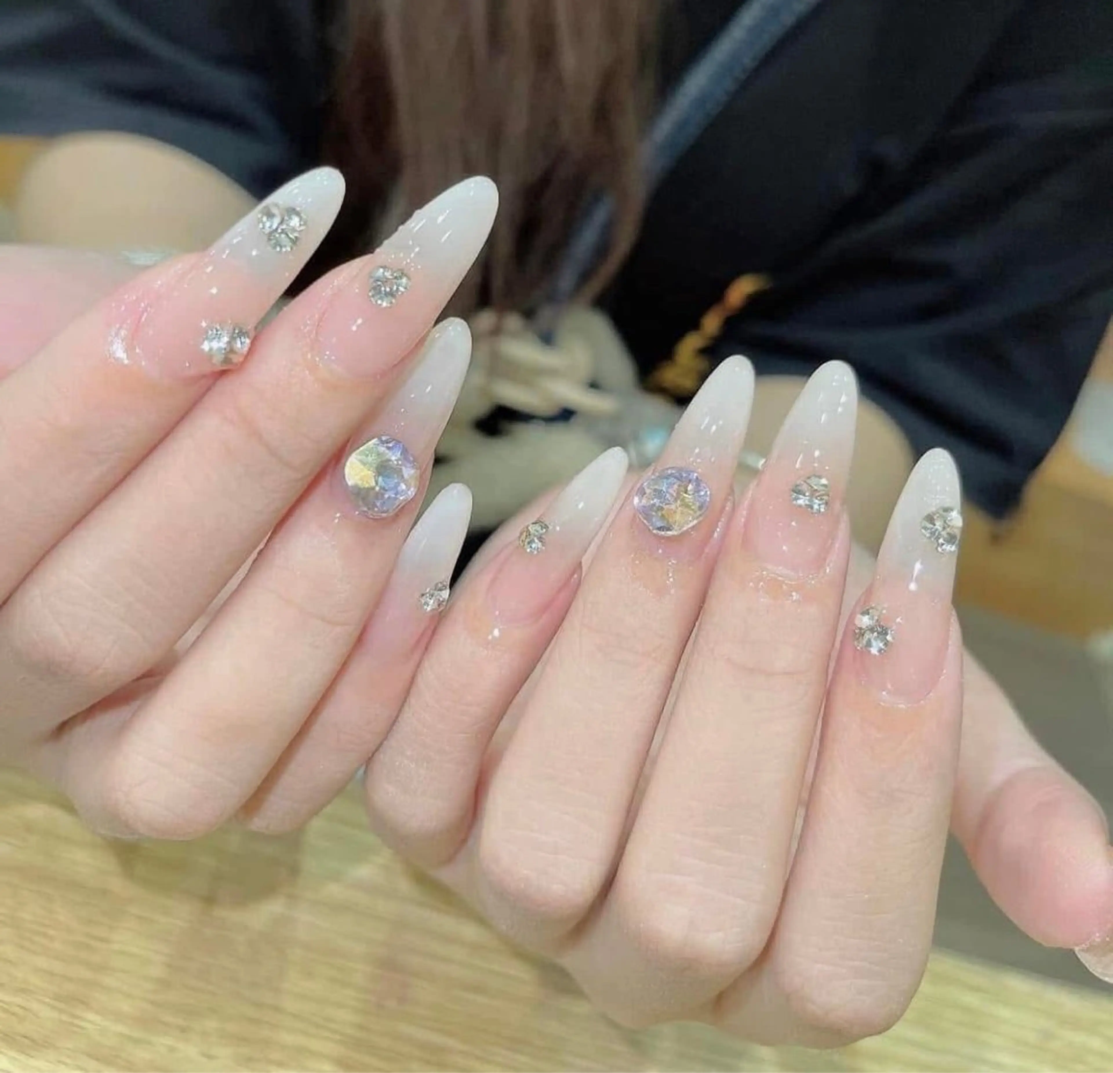 ネイル ハンドネイル ハンドケア いちご chan novaのネイルデザイン