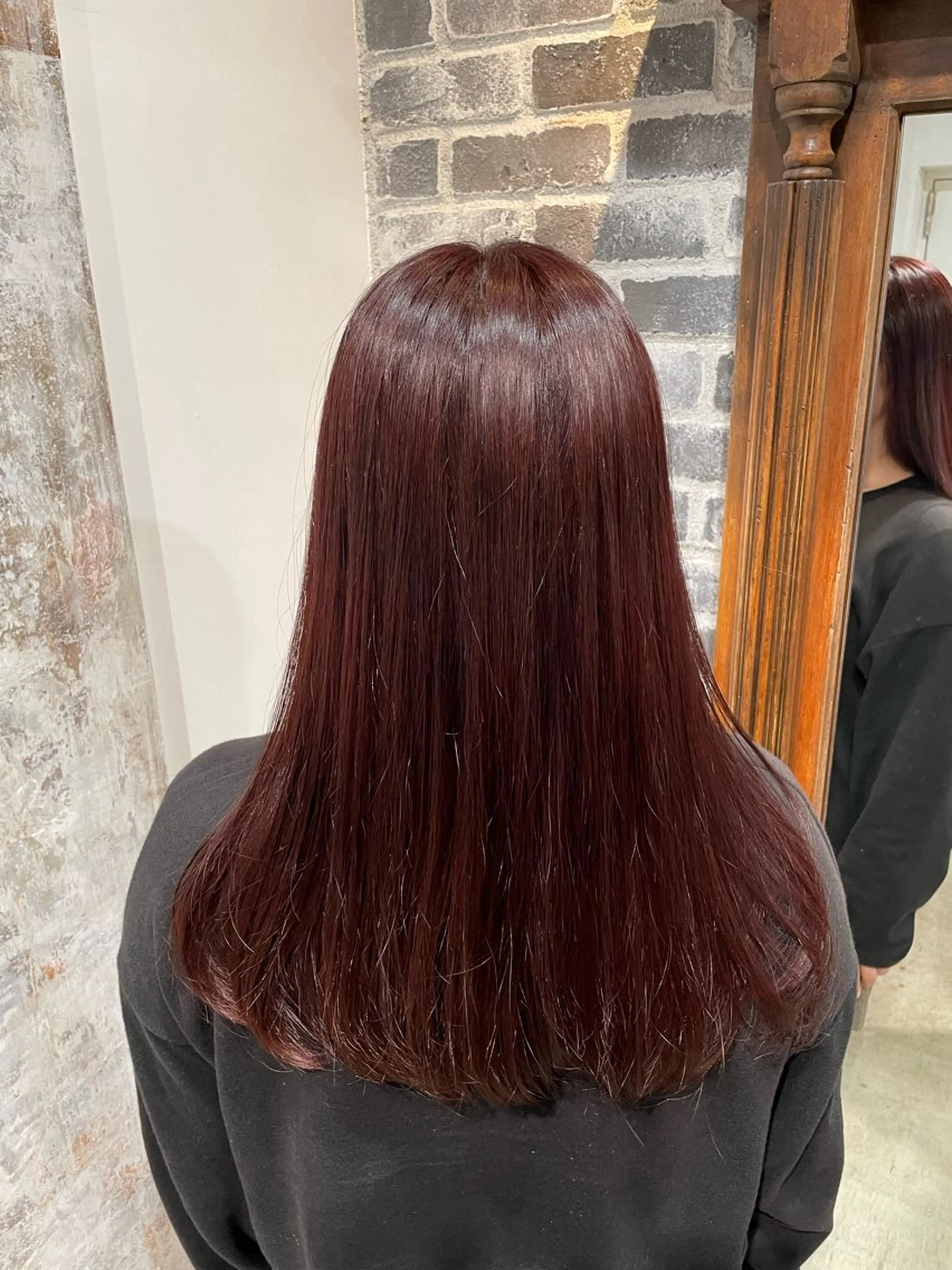 ロング カラー パーマ ブリーチ ボルドーカラー 透明感カラー ダブルカラー ブリーチなしカラー 【お洒落パーマ】 Elme　肥塚康汰郎のヘアスタイル