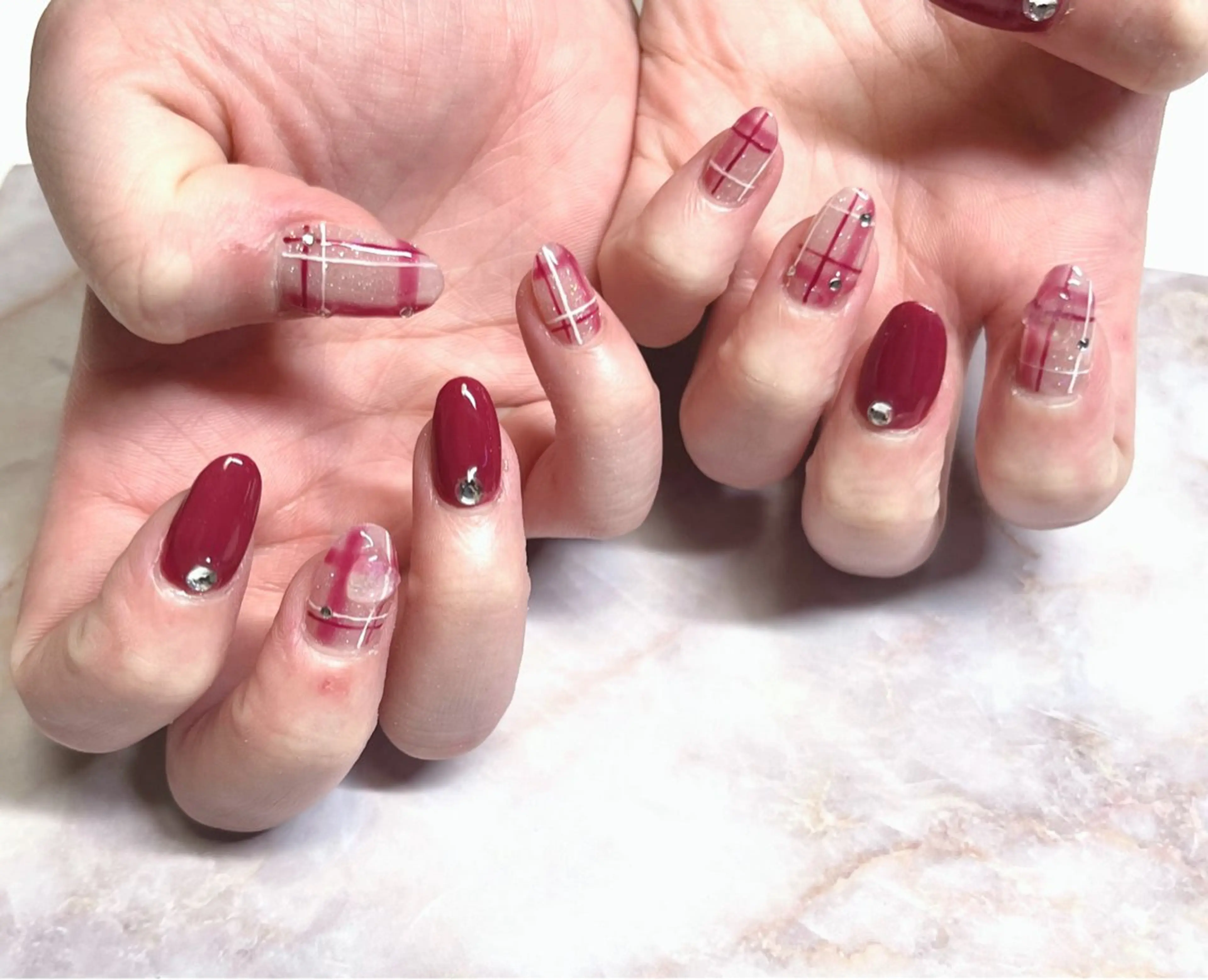 ネイル アートネイル ストーンネイル plaisir所属・plaisir プレジールネイルのネイルデザイン