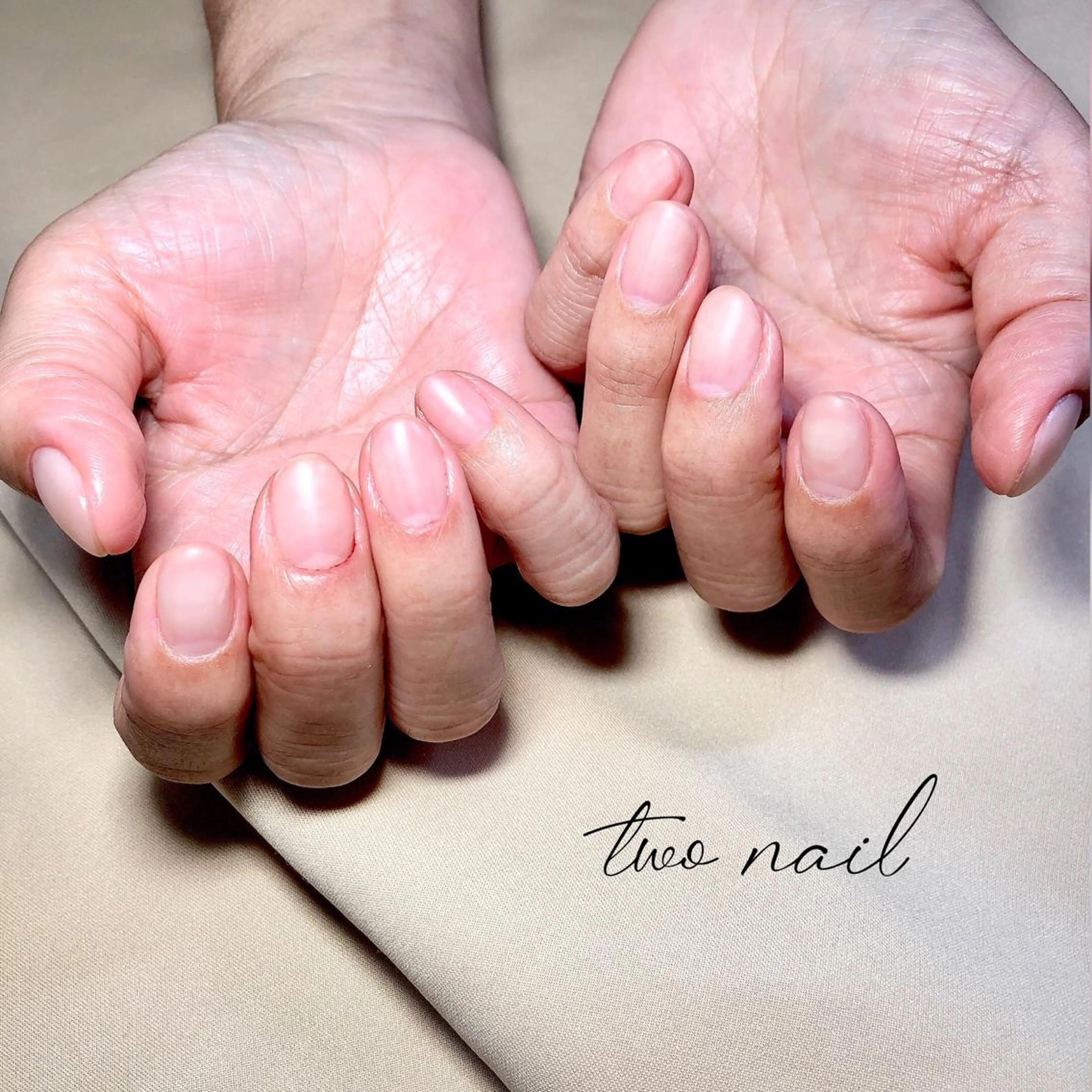 ネイル アートネイル フットネイル ハート ニュアンスネイル ホワイト ハンドネイル two nailのネイルデザイン