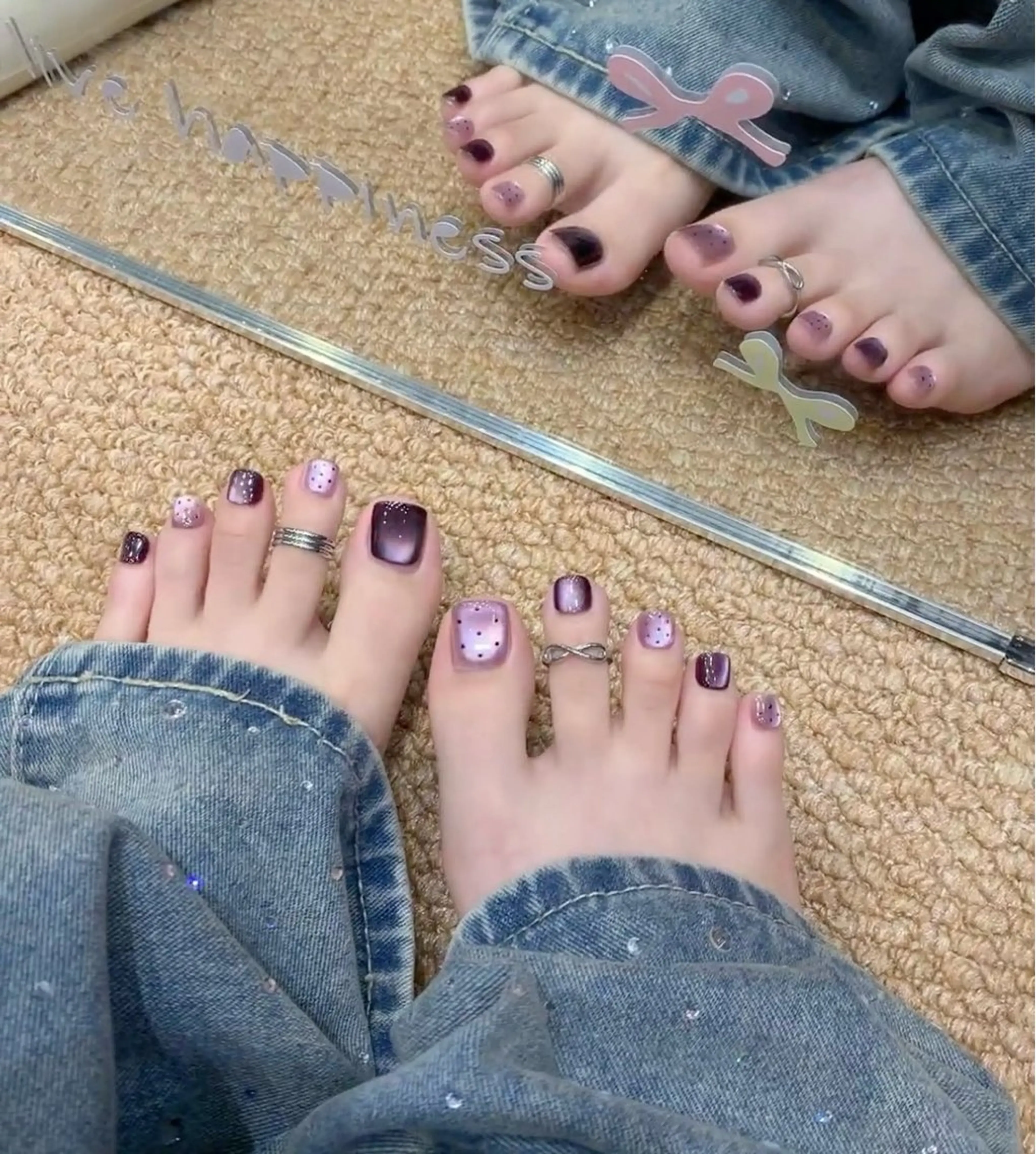 「フットネイル」親指アート2本＋ワンカラーorラメの写真