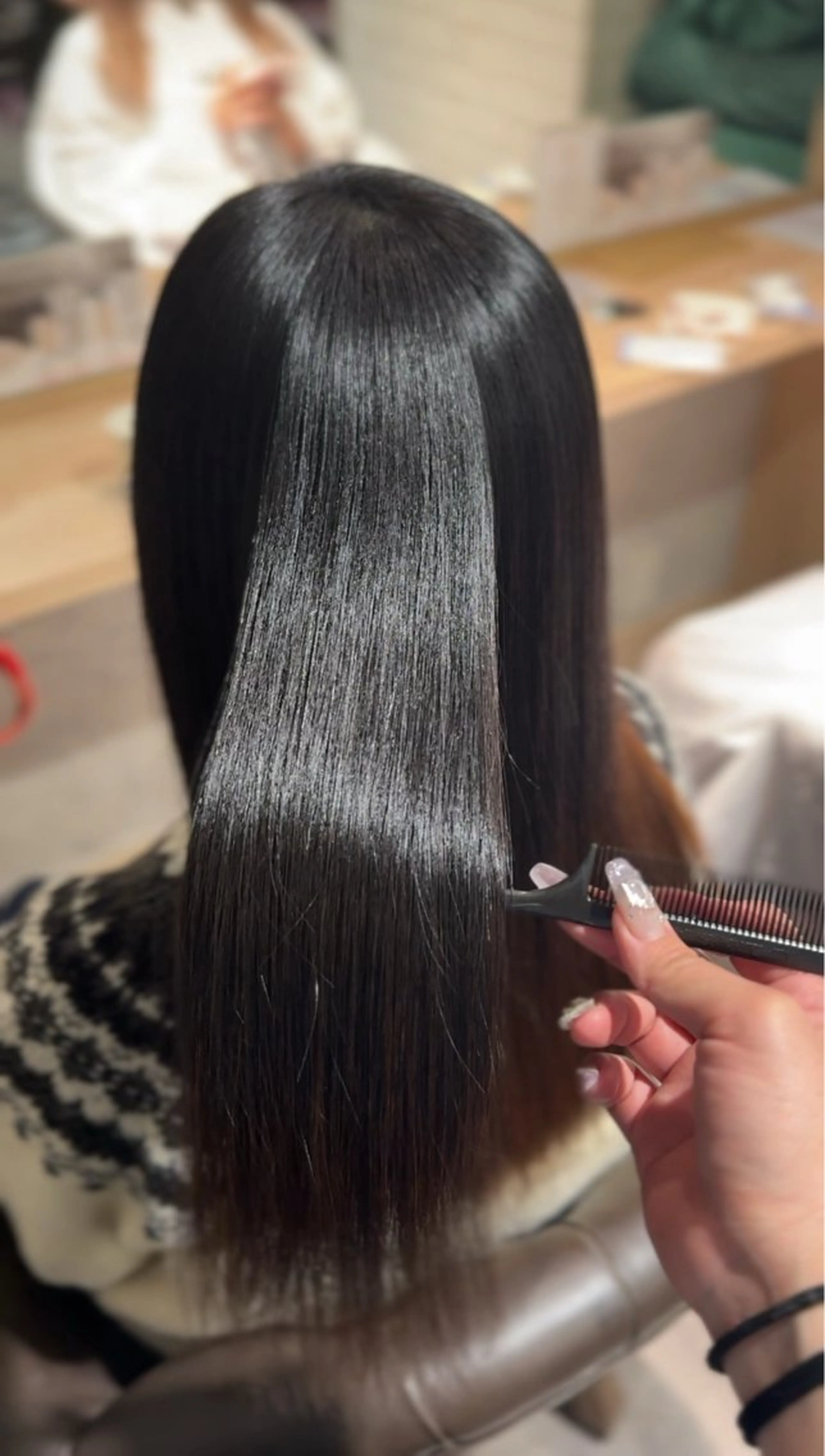 ロング パーマ 縮毛矯正 Afinar 乃空(ノア)のヘアスタイル