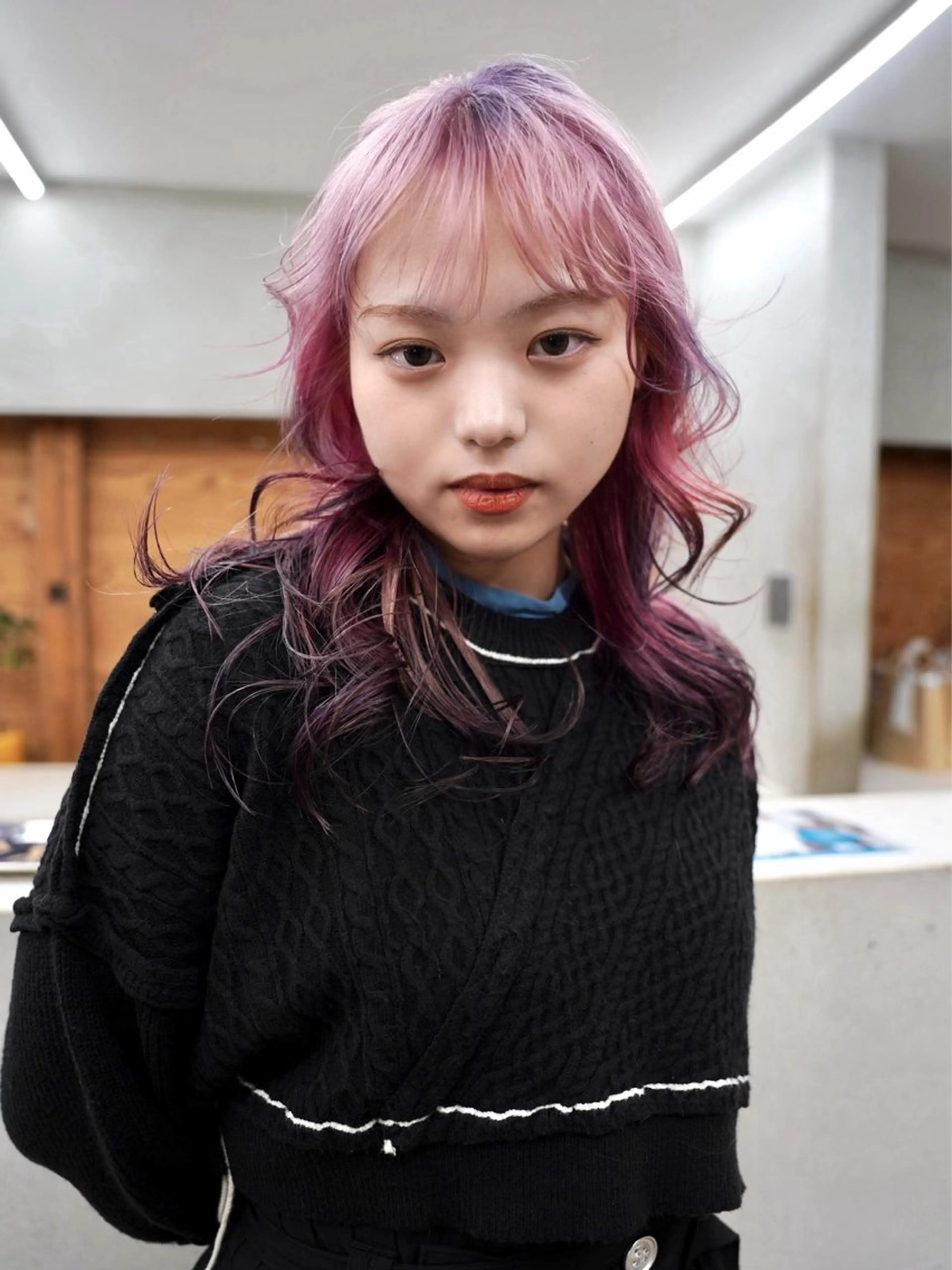 ミディアム カラー デザインカラー パープルカラー カット ヘアカラー トリートメント デザイン/レイヤー Kaito🐩/栄のヘアスタイル