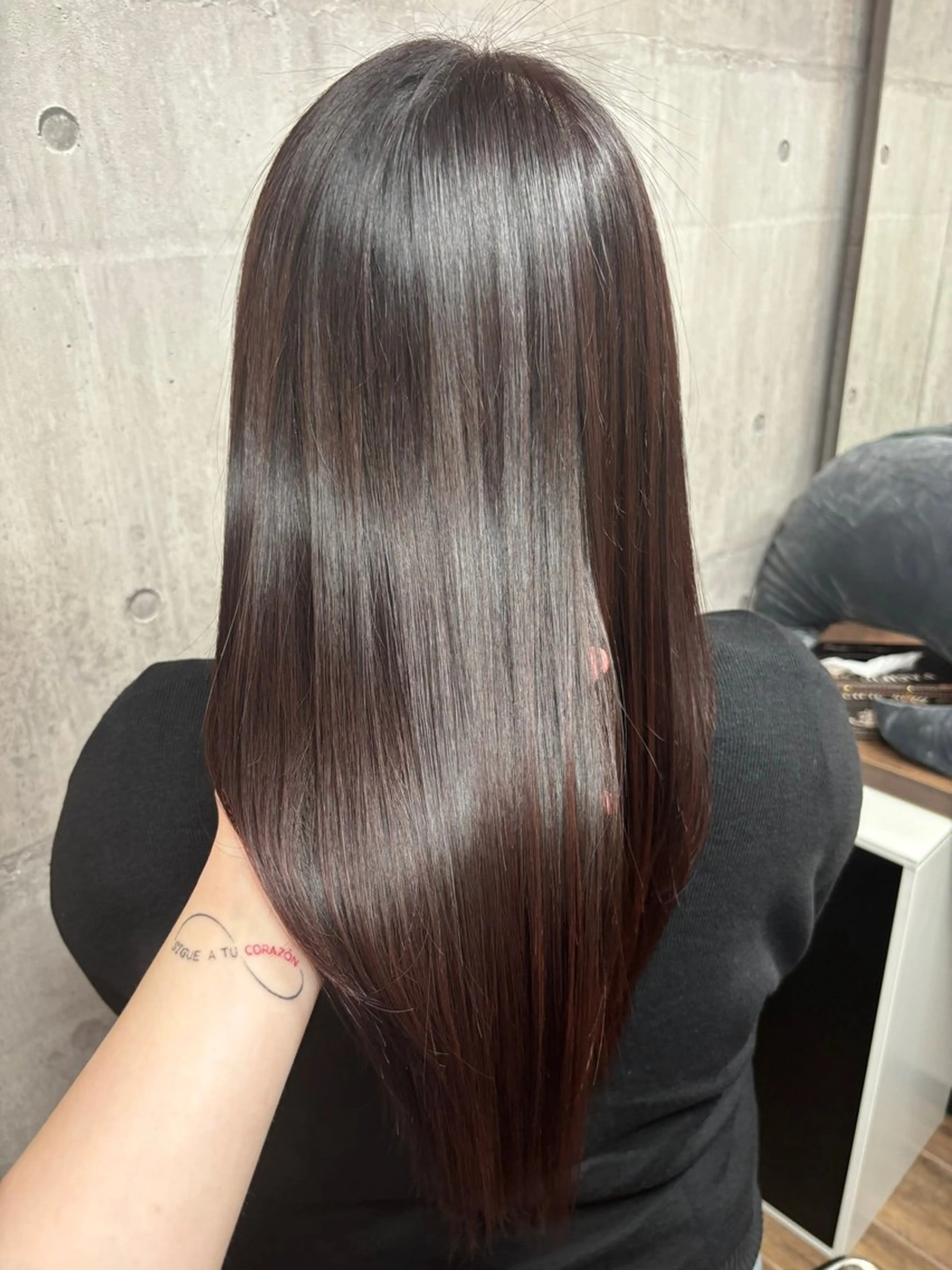 《スペシャルケア❣️》カット➕イルミナカラー➕METEO髪質改善TＲ➕Oggiottoトリートメント10STEPの写真