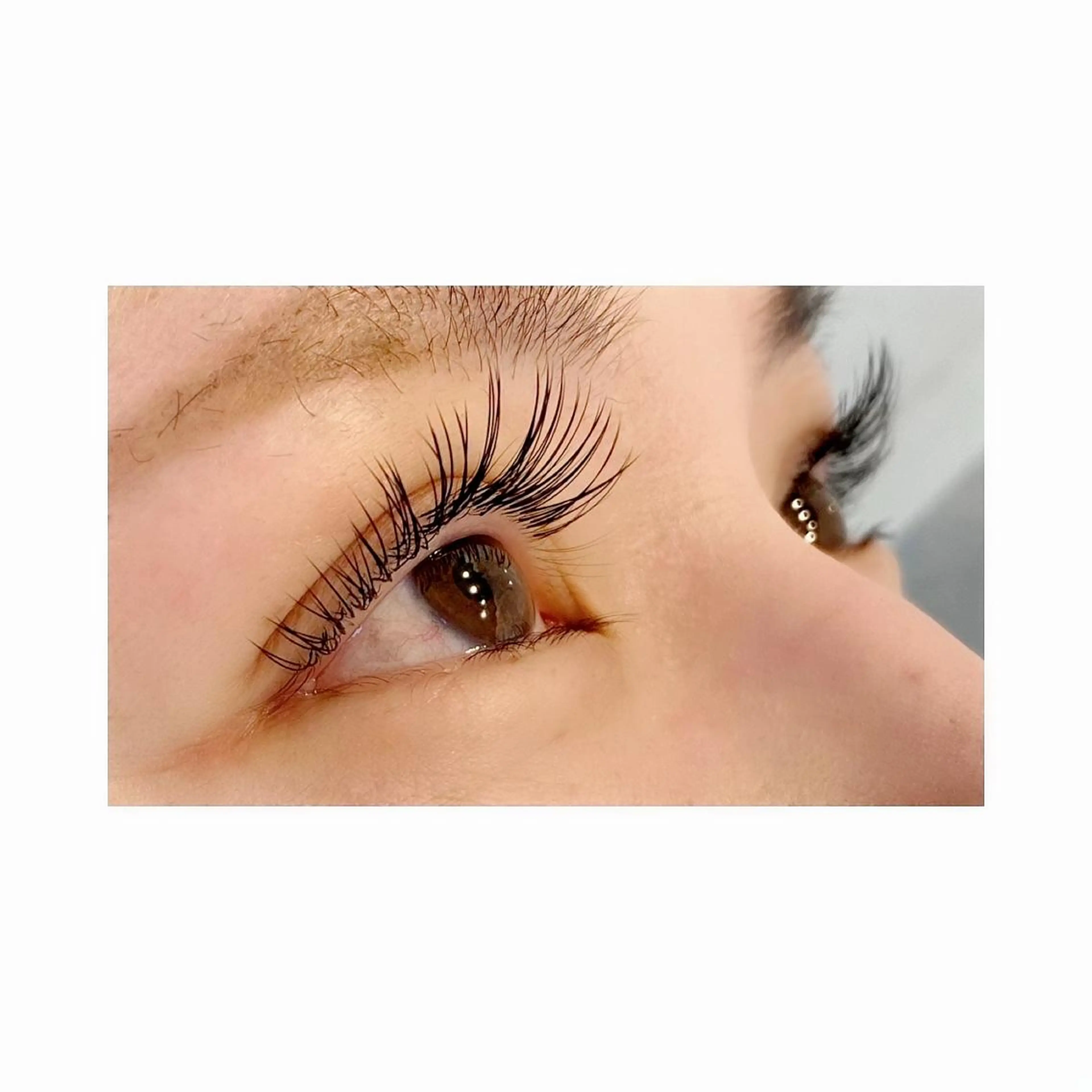 マツエク・マツパ フラットラッシュ マツエク Favori 澤村のマツエク・マツパデザイン