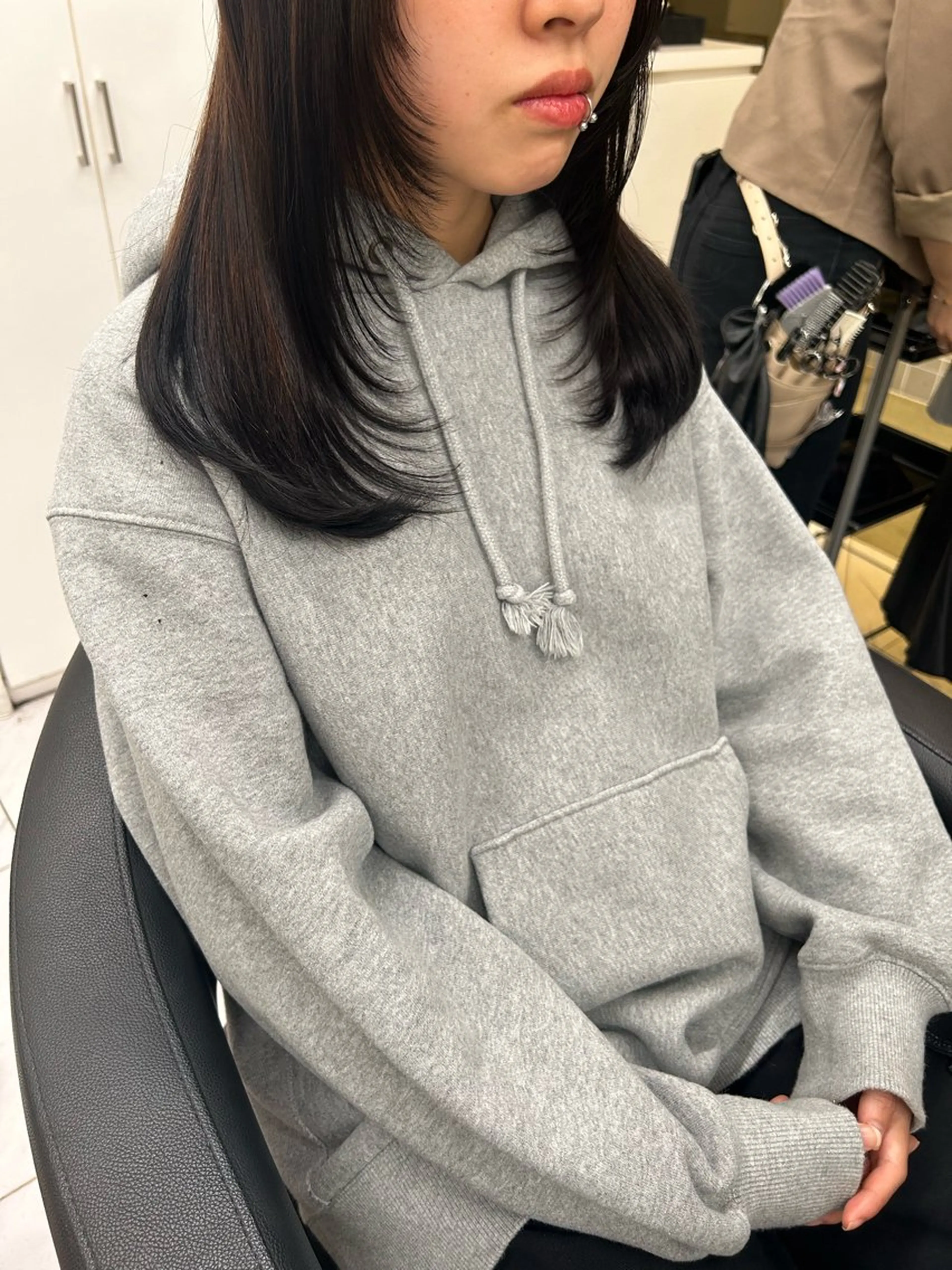 カラー カット 透明感ベージュ🤎 ナチュラルレイヤーのヘアスタイル