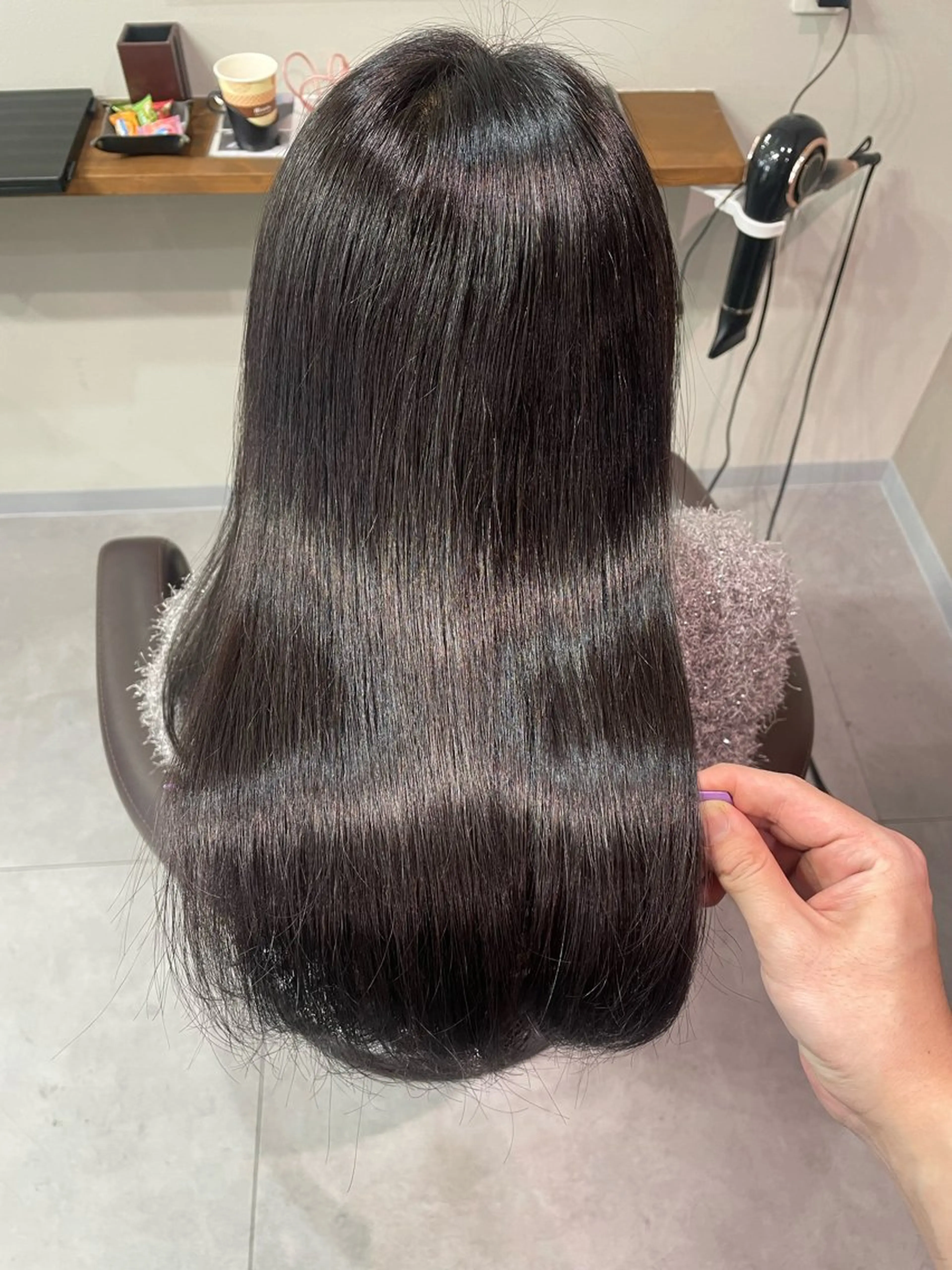 ミディアム カット ヘアカラー トリートメント 飯村 友亮のヘアスタイル