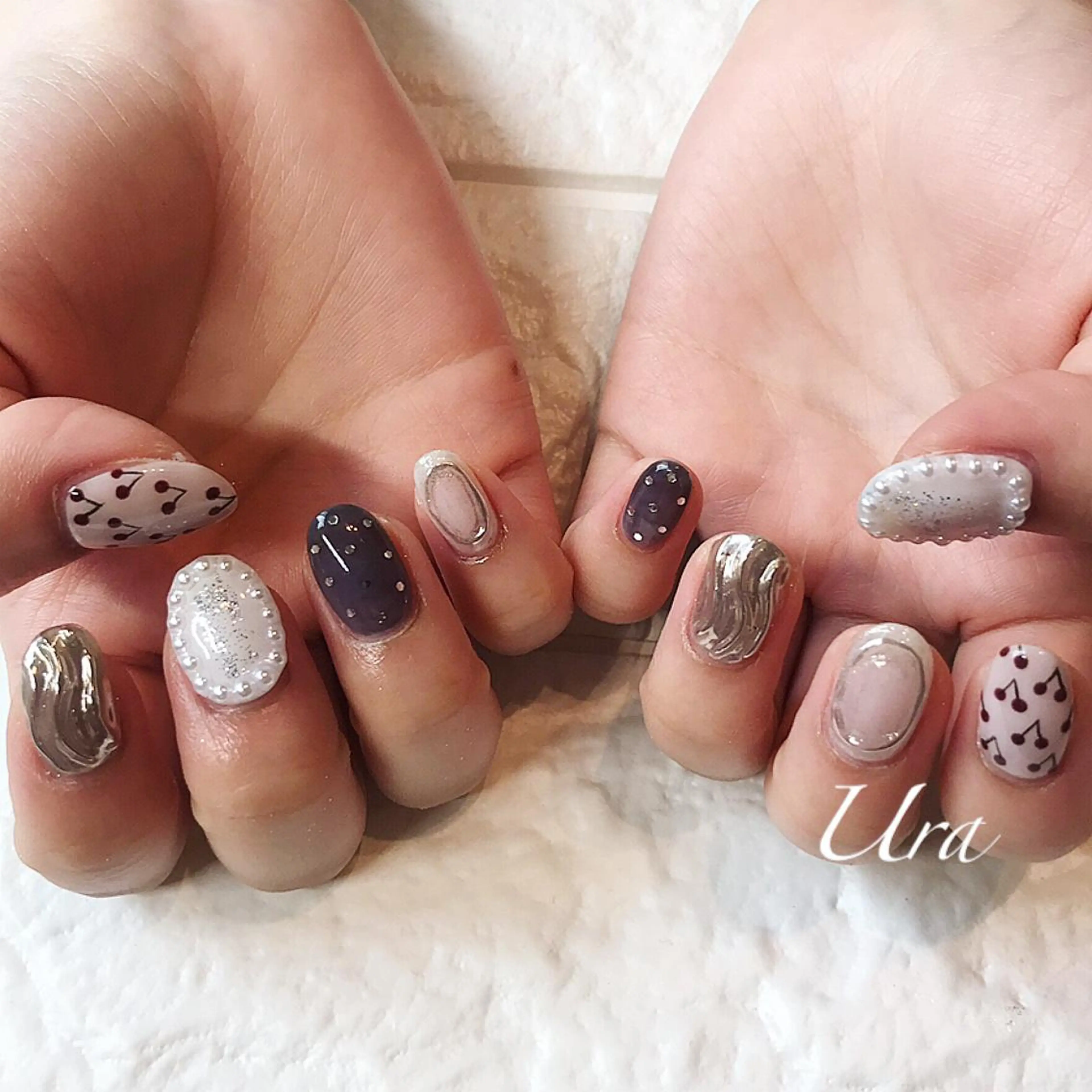 ネイル UrakoNail 《nail》のネイルデザイン