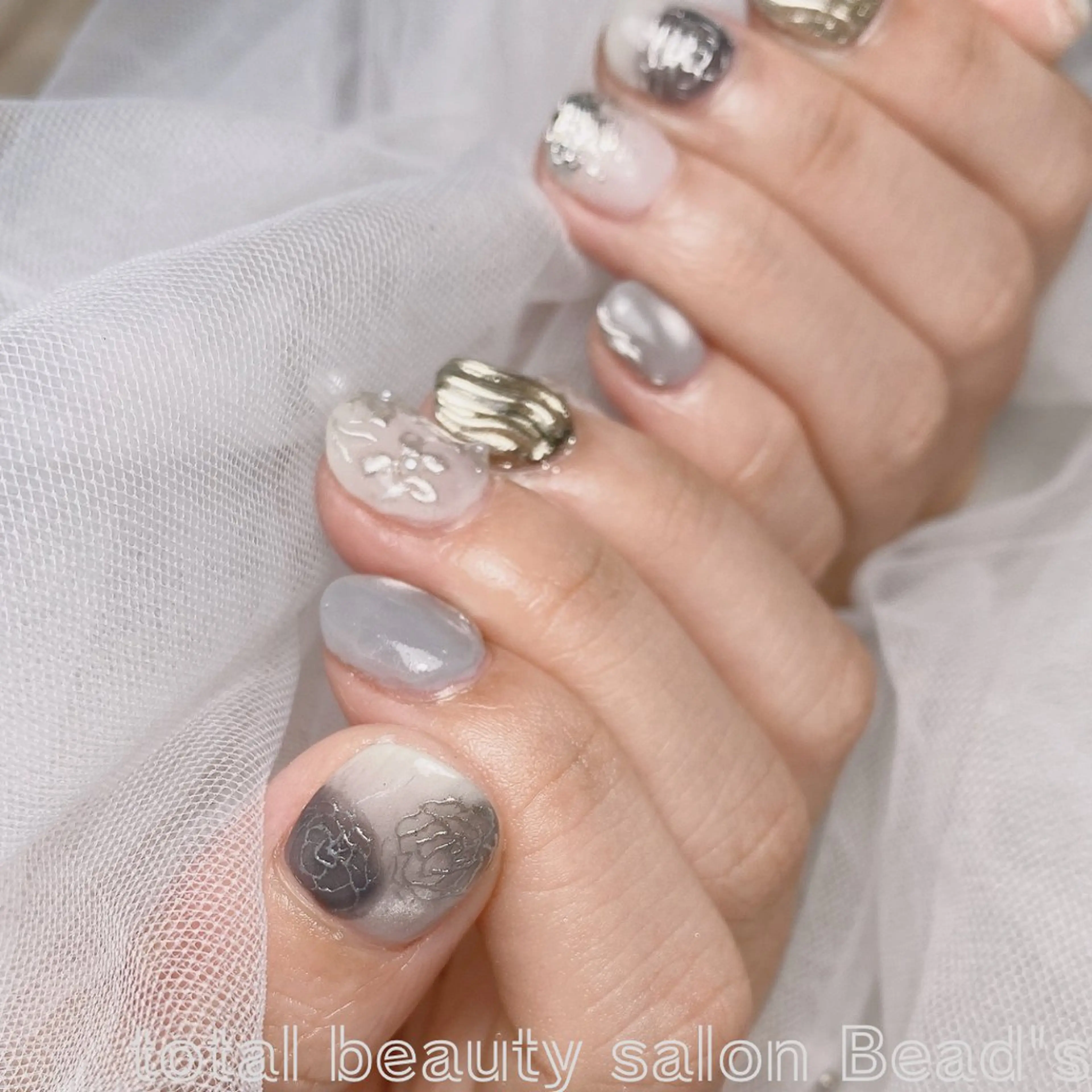 ネイル ハンドネイル ネイルサロン　ビーズ所属・トータルビューティー サロンビーズ すずのネイルデザイン