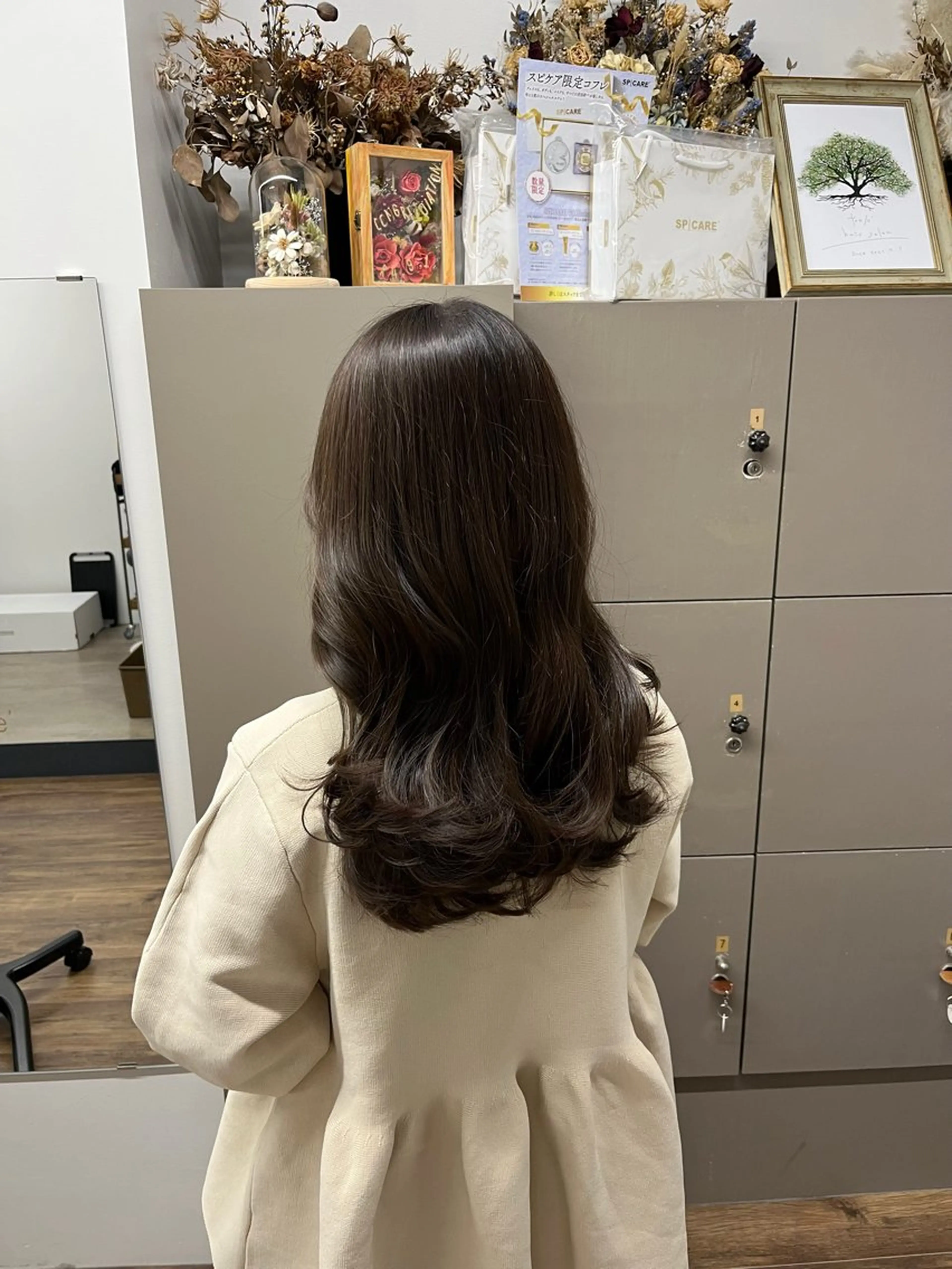 セミロング tre/e' hair salon所属・広島韓国ヘア♡ たかみのヘアスタイル