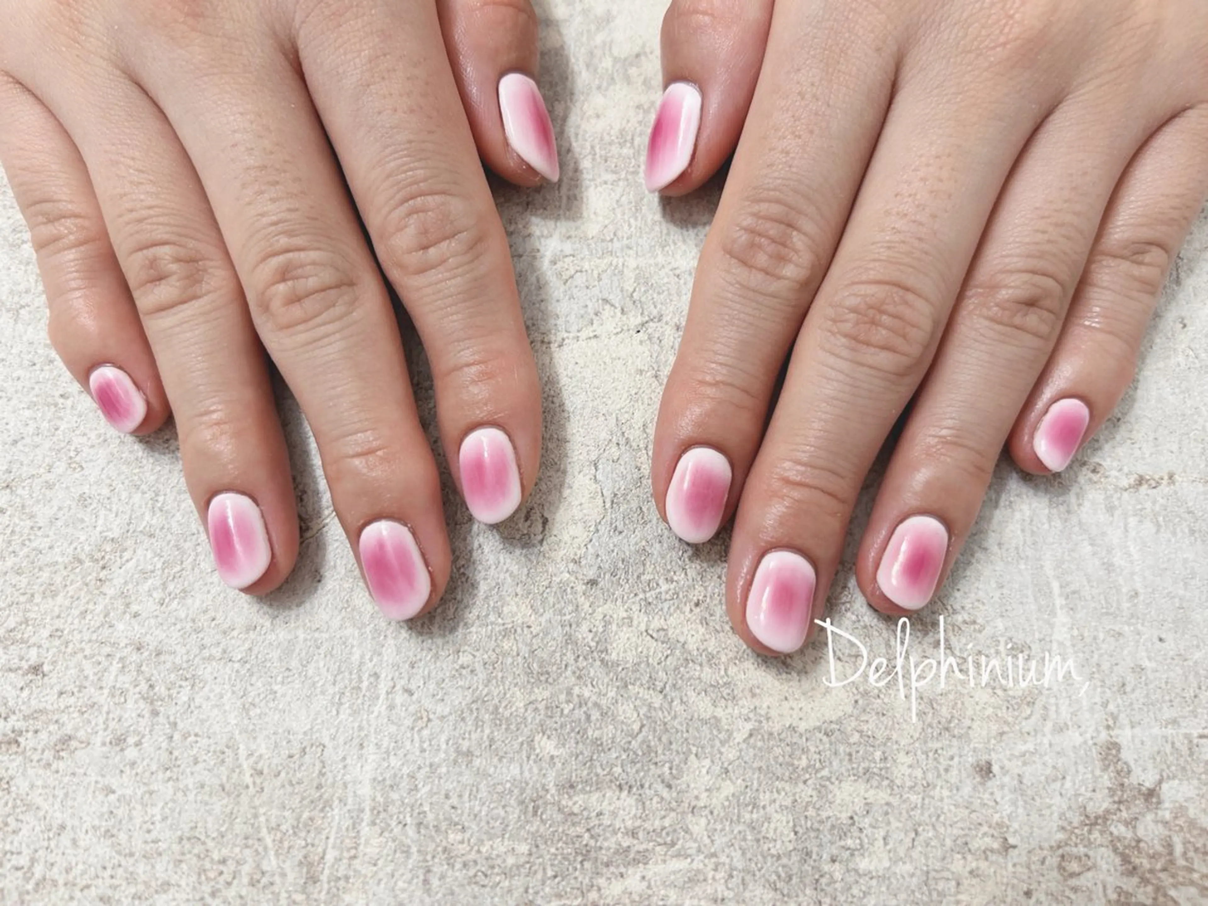 ネイル チークネイル ニュアンスネイル ピンク 夏ネイル ハンドネイル 岡本 友恵のネイルデザイン