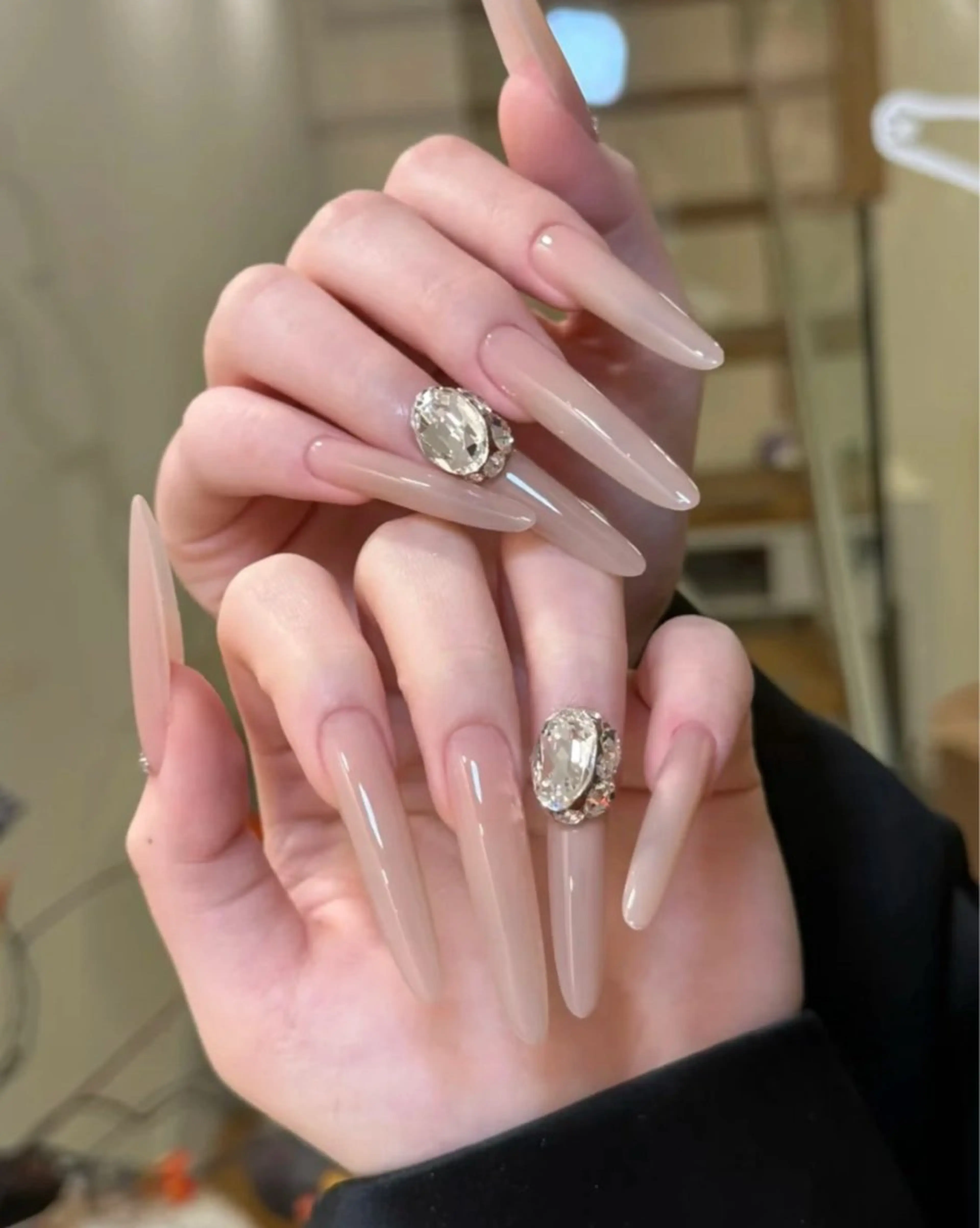 ネイル フレンチネイル グラデーション キラキラネイル 韓国ネイル マグネットネイル ハンドネイル 🎀🎀YooLi Nail Salonのネイルデザイン