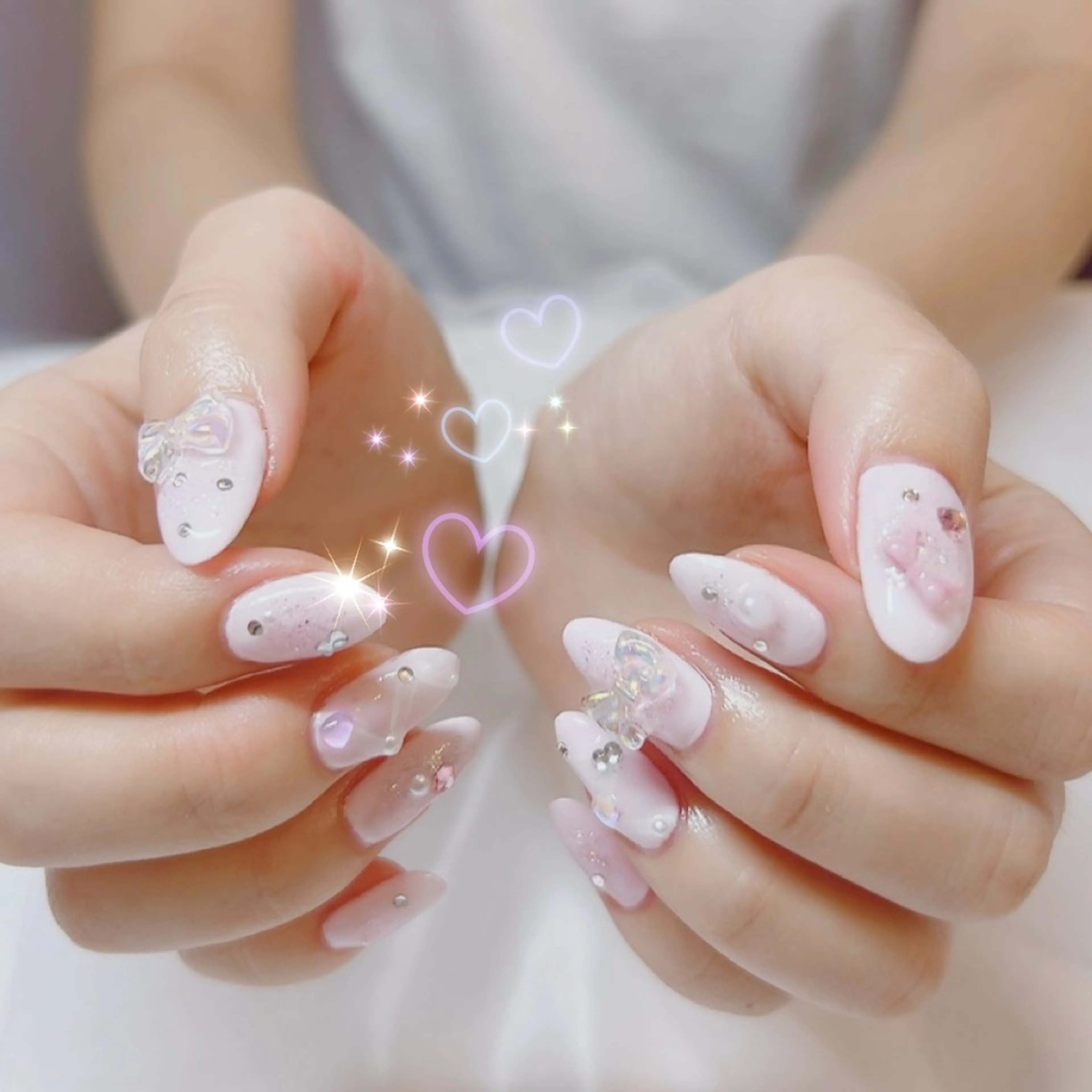 ネイル チークネイル ラメ(グリッター) ワンカラーネイル ハンドネイル Charlie所属・Charlie 🖤のネイルデザイン