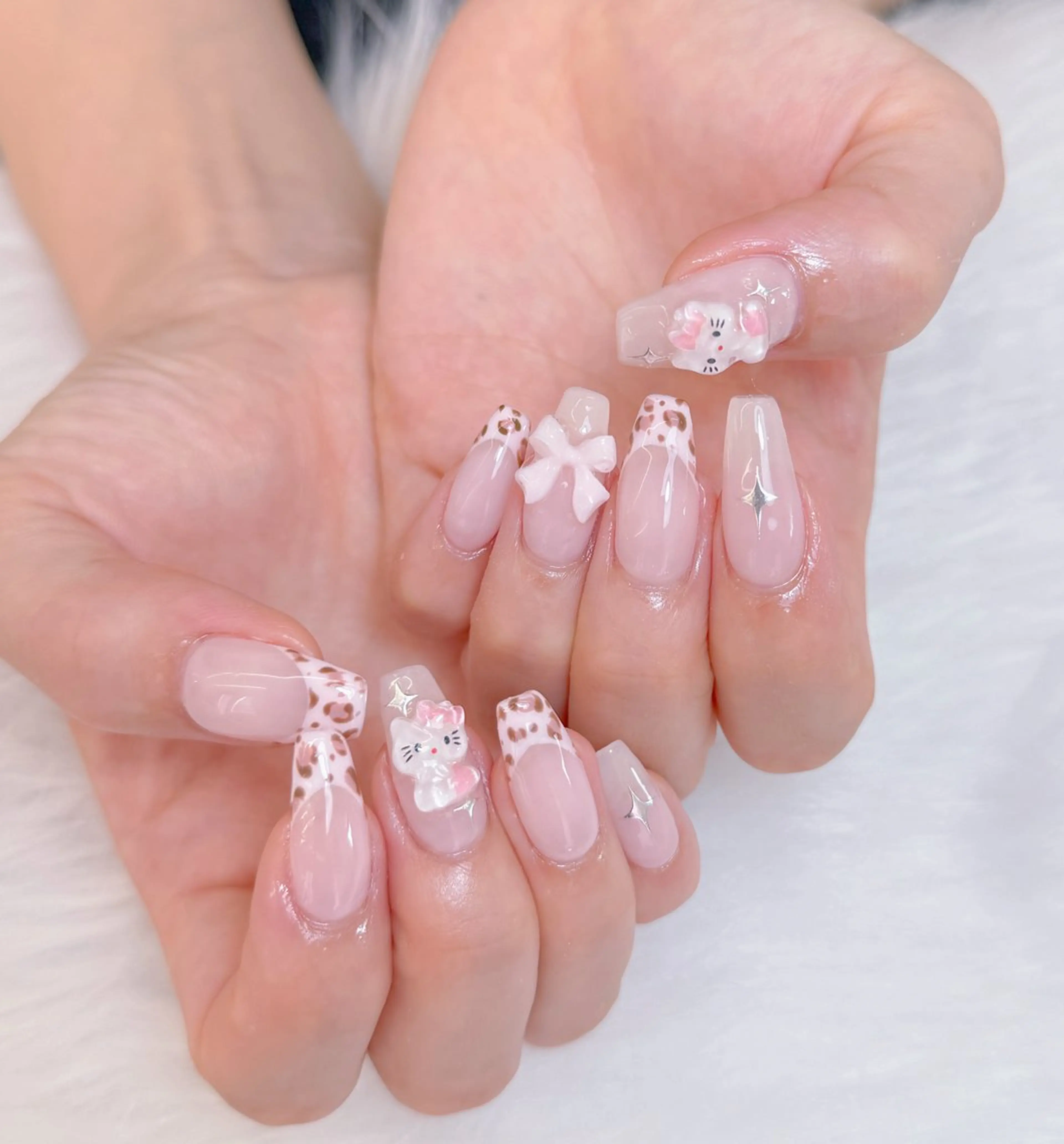 ネイル Luxe Nailのネイルデザイン