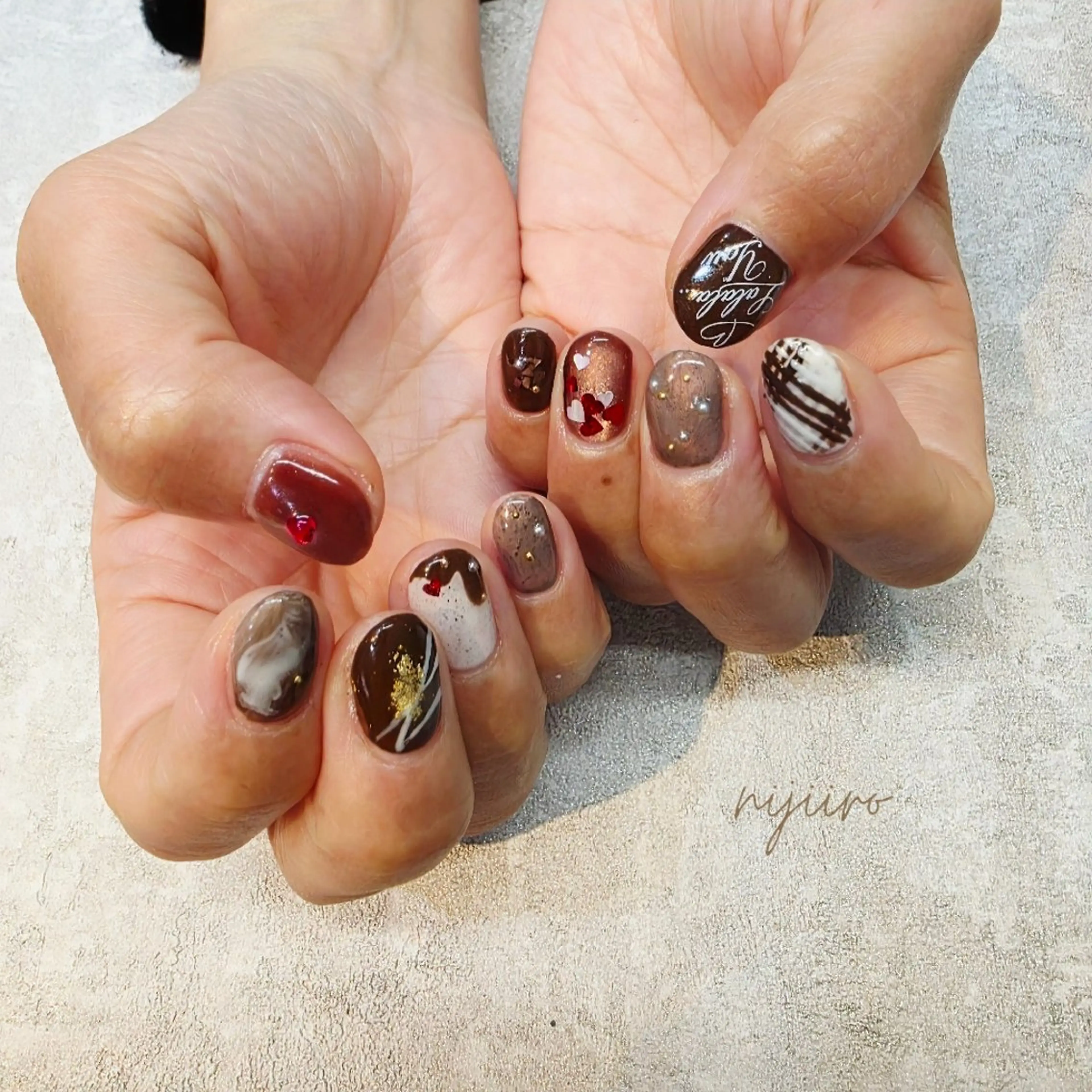 ネイル ハンドネイル nailatelier nijiiro.所属・nijiiro🌈 サトウのネイルデザイン