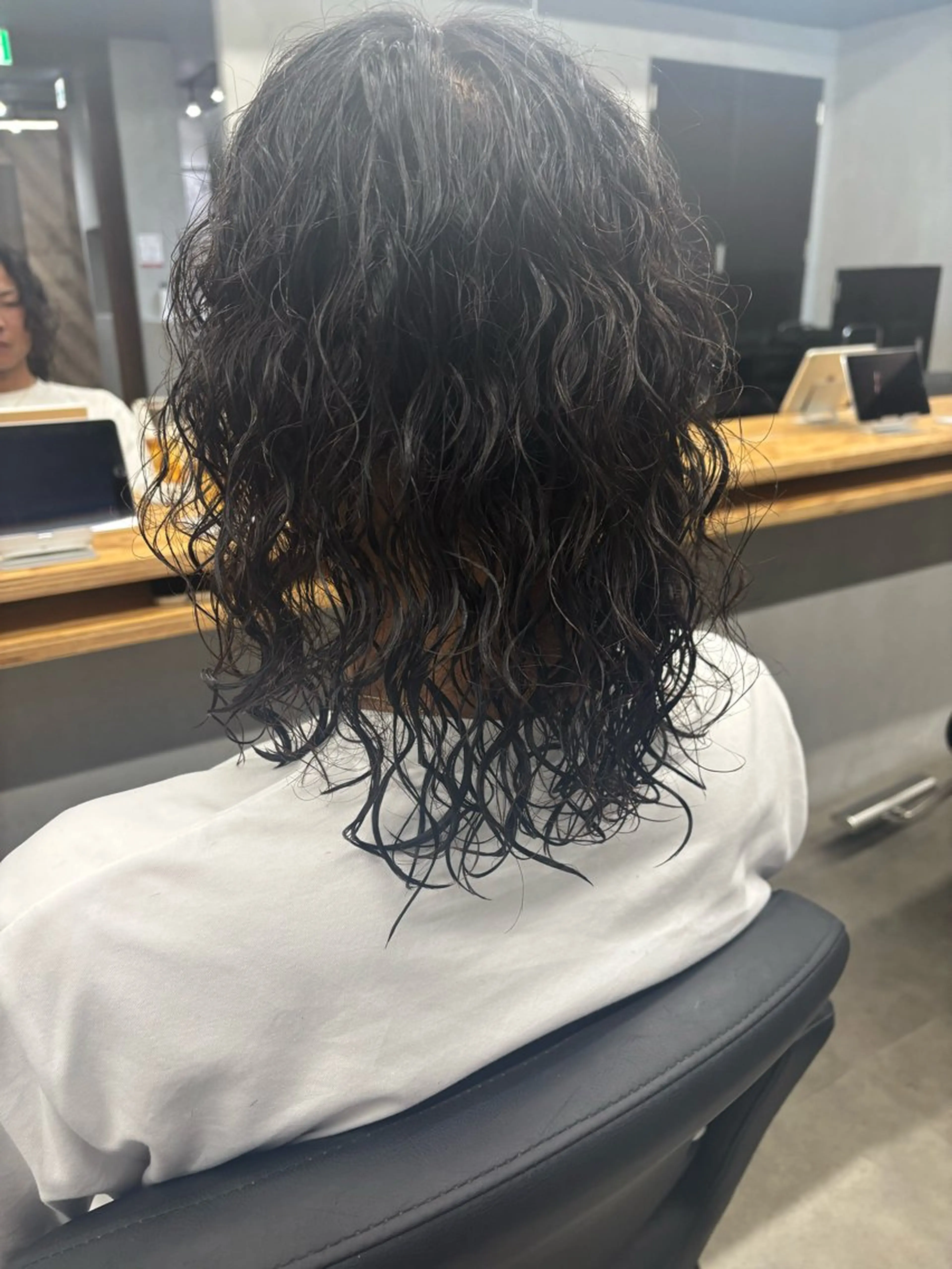 セミロング パーマ メンズ カット パーマ トリートメント メンズ支持率NO.1 マサキのヘアスタイル