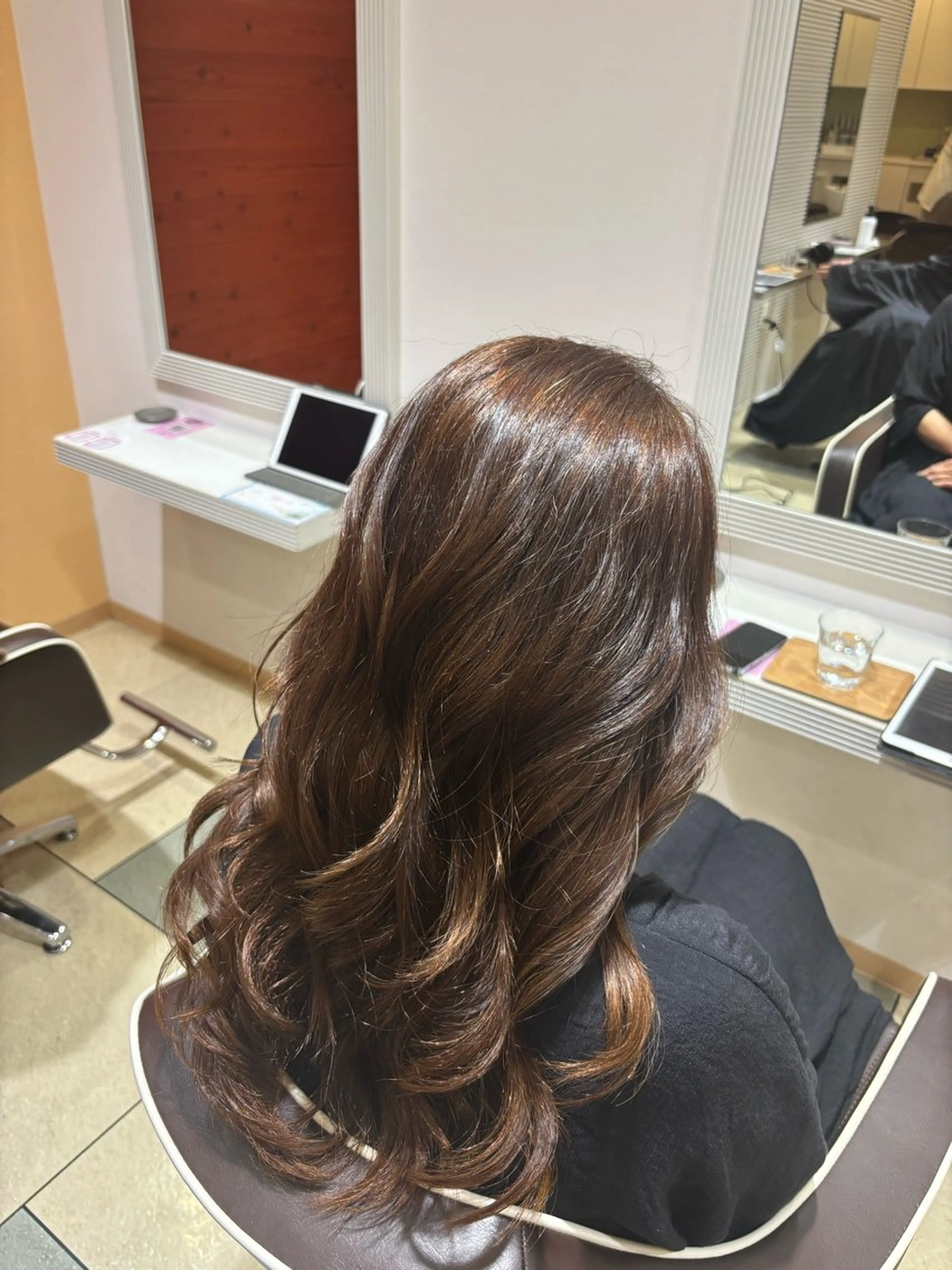 ロング カラー カット ヘアカラー トリートメント ベージュカラー⌇﻿ くびれヘア.𐙚心音のヘアスタイル