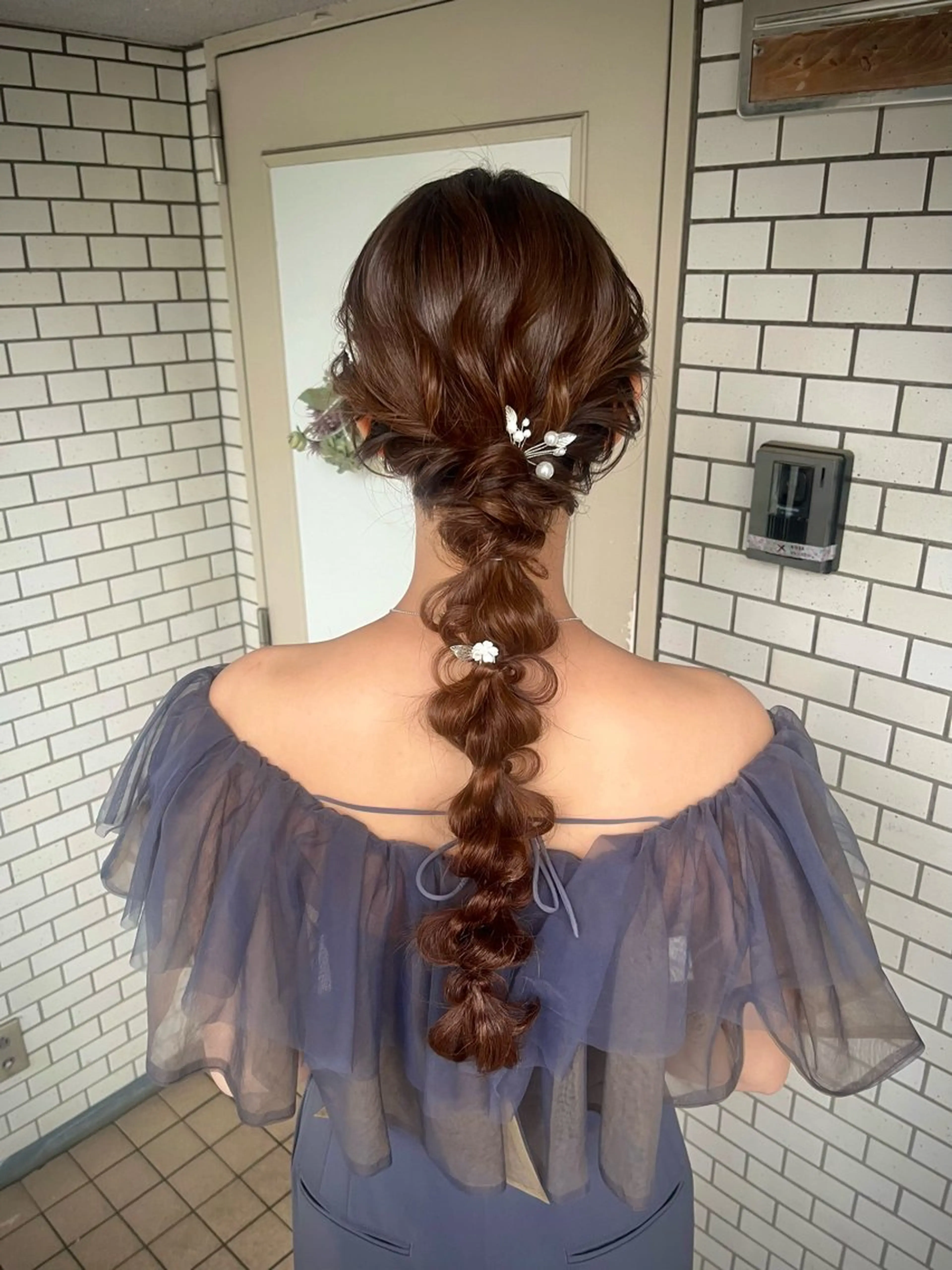 ヘアアレンジ 結婚式・ブライダル 髪飾り ヘアセット 推し活＊イベントヘア 💕ゆり🐈🐾のヘアスタイル