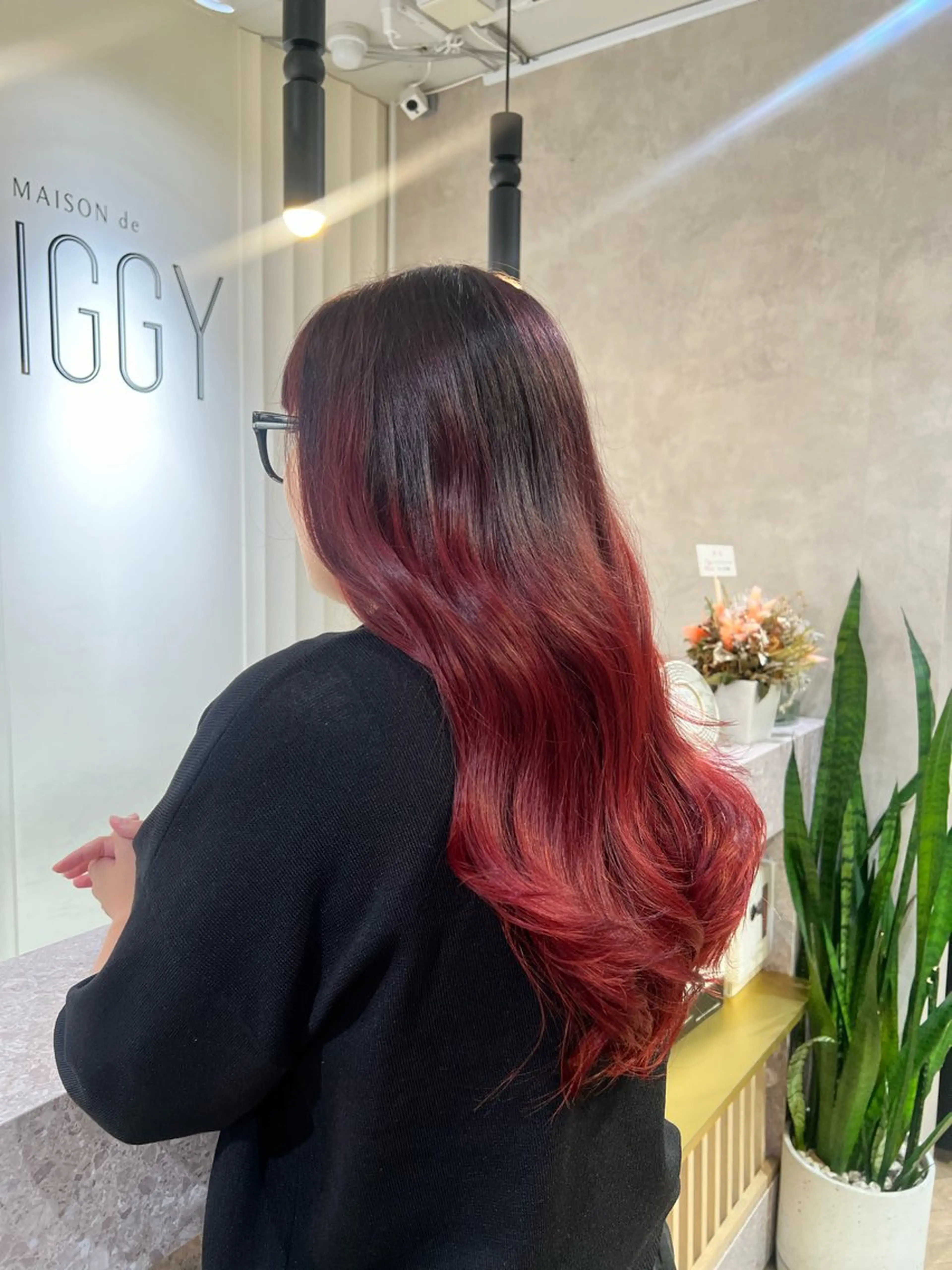 ロング カラー 茂木 未海のヘアスタイル