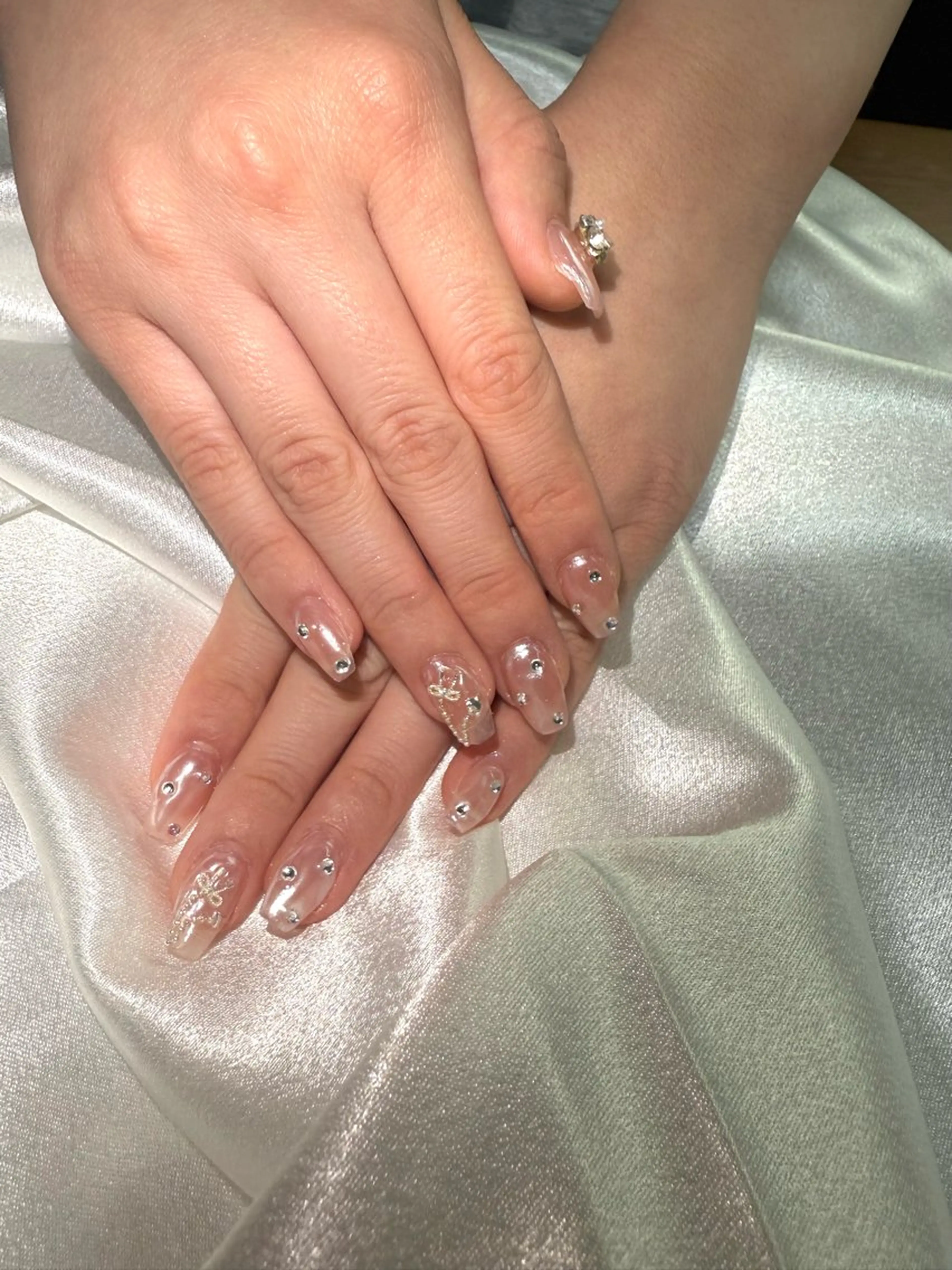 ネイル ワンカラーネイル ハンドネイル 佐藤 沙佑里のネイルデザイン