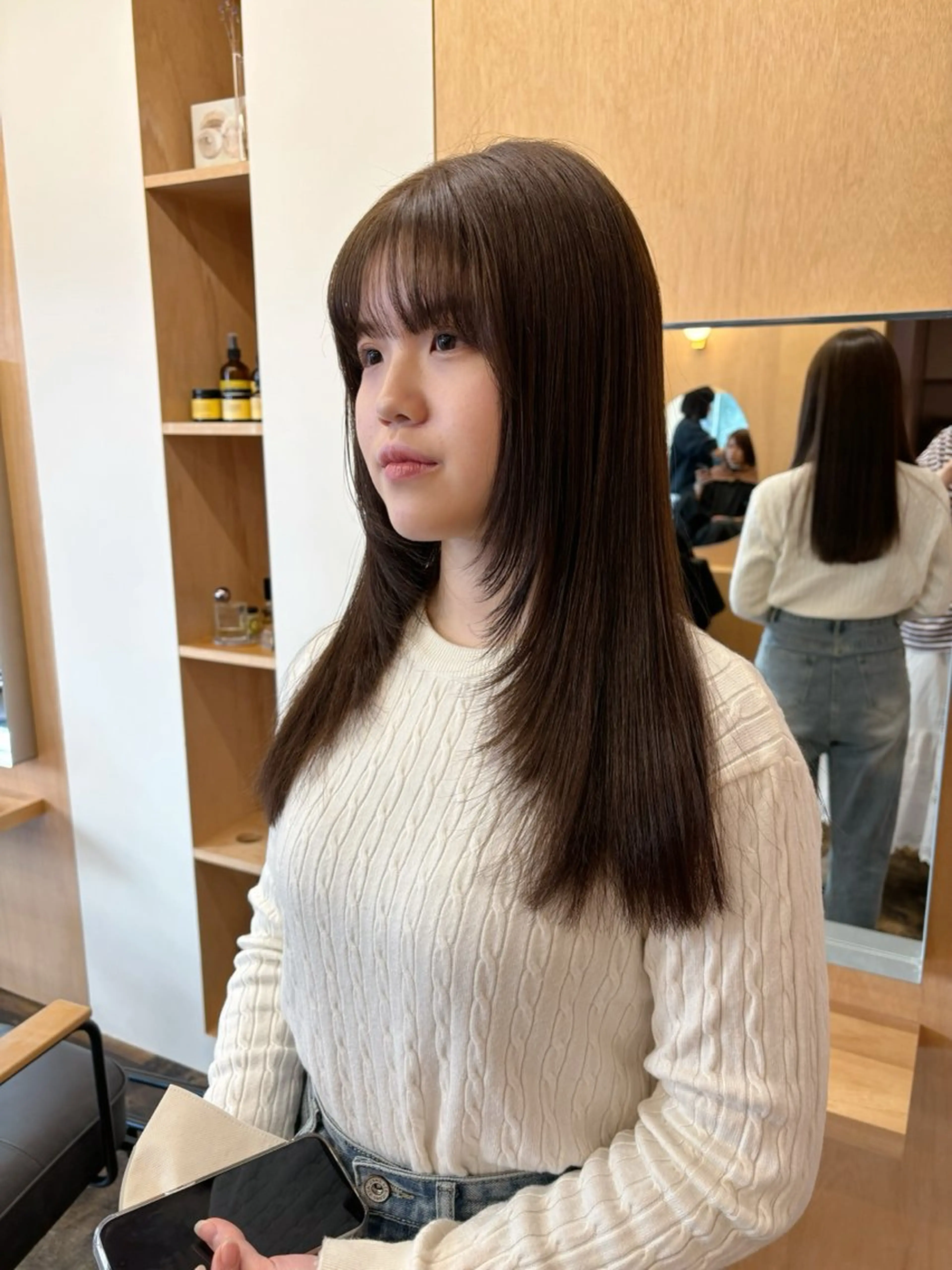 ロング カラー ベージュカラー オリーブベージュ レイヤーカット 西山 紗耶香🪽 透明感カラー/ボブのヘアスタイル