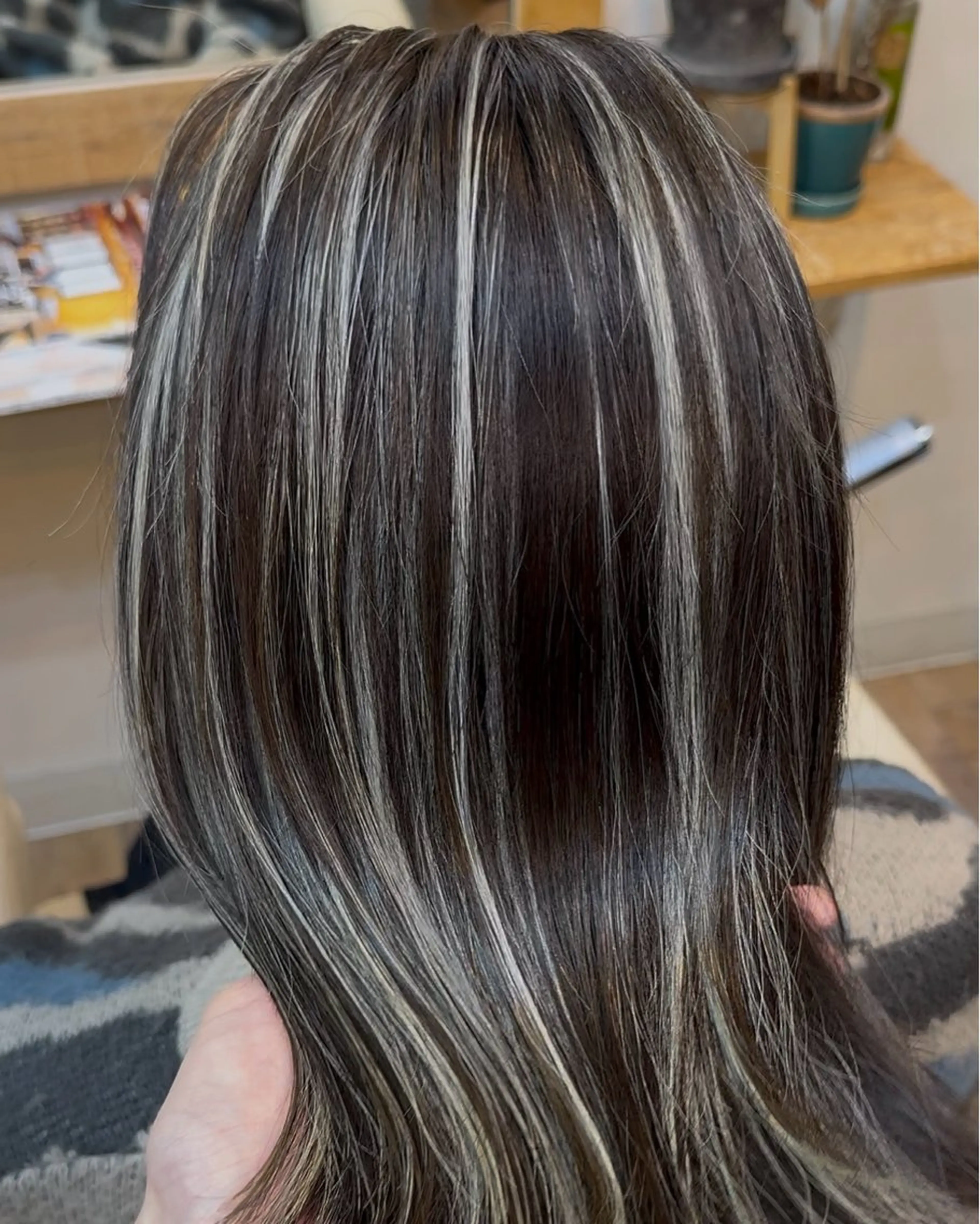 ミディアム カラー ハイライトカラー 3Dハイライト ハイライト ヘアカラー トリートメント Cure2所属・🌈白いハイライト 🌈 🐶ノザワ🐶のヘアスタイル