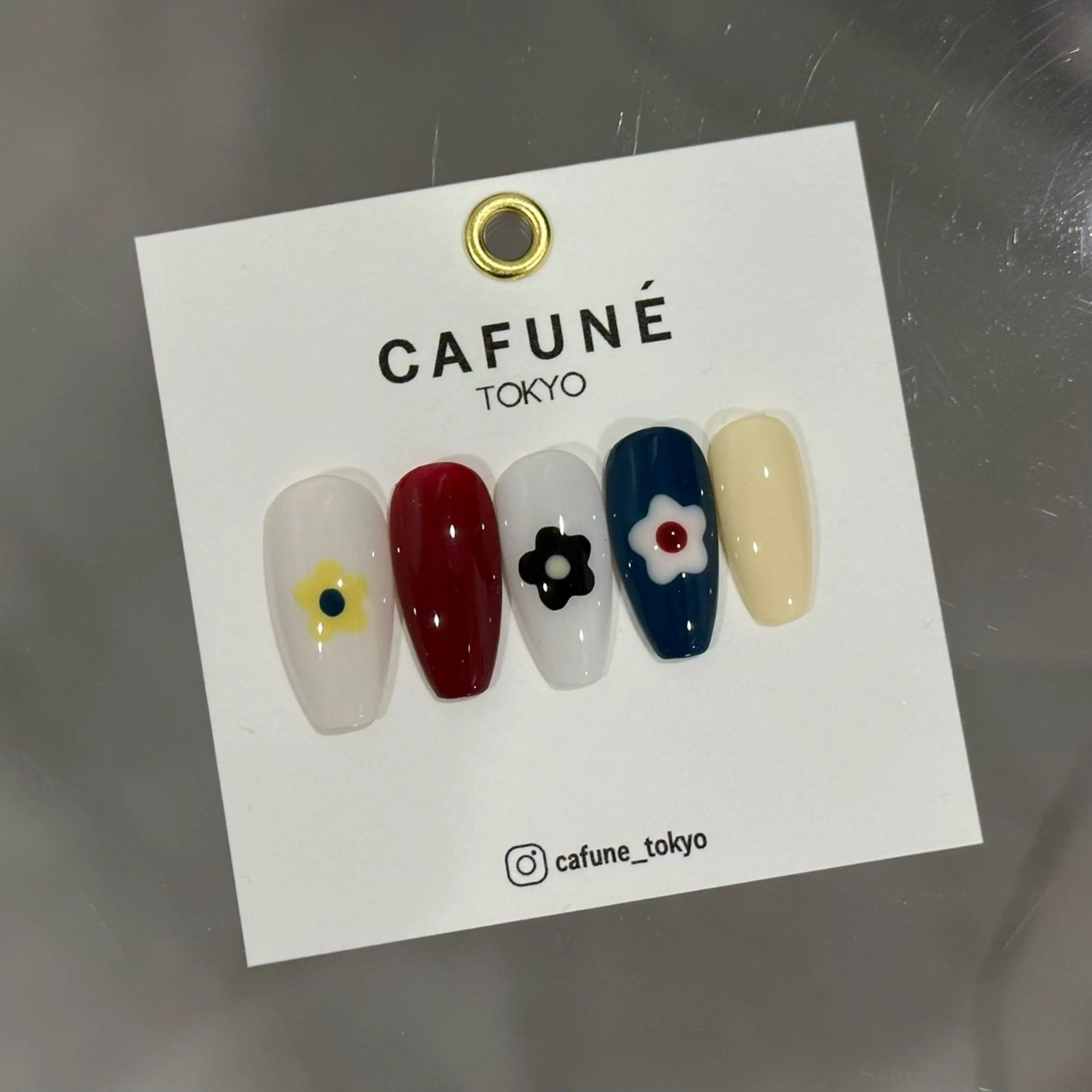ネイル ハンドネイル CAFUNÉ tokyo所属・☾ ໋CAFUNE yuki︎︎𓂃⟡のネイルデザイン