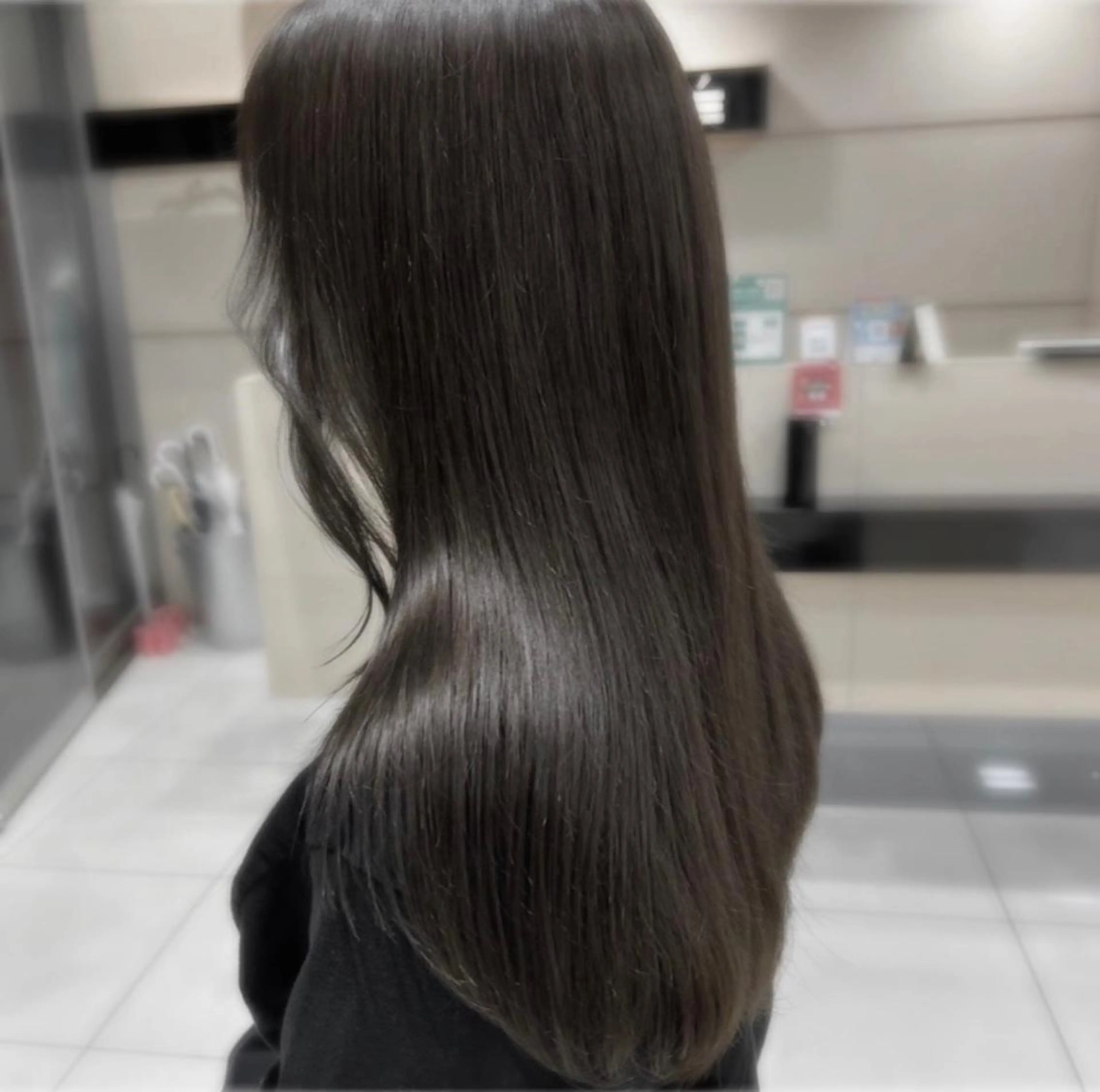 【黒染めなし🪄】艶感暗髪カラー🏴の写真