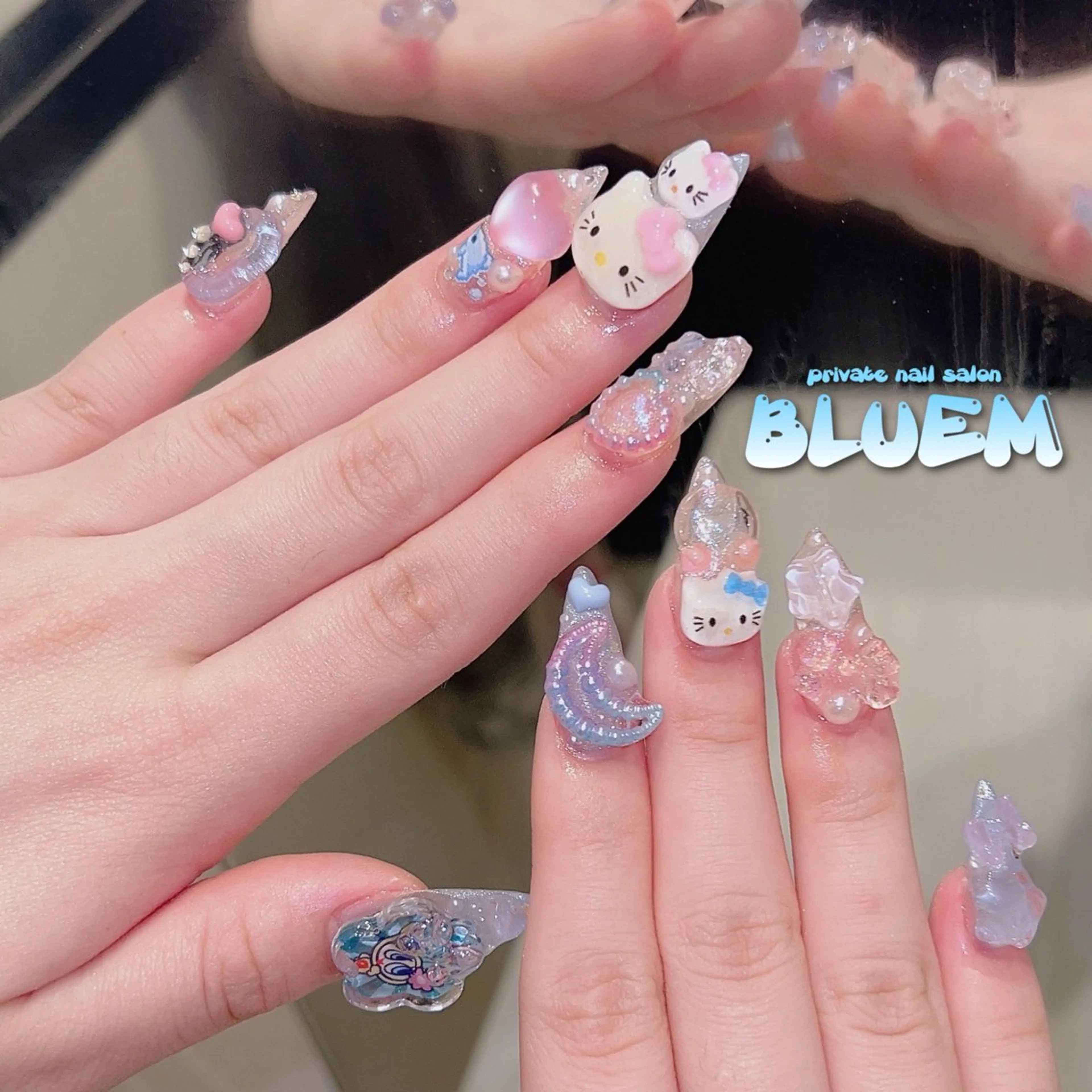 ネイル ハンドネイル BLUEM なな🐶のネイルデザイン