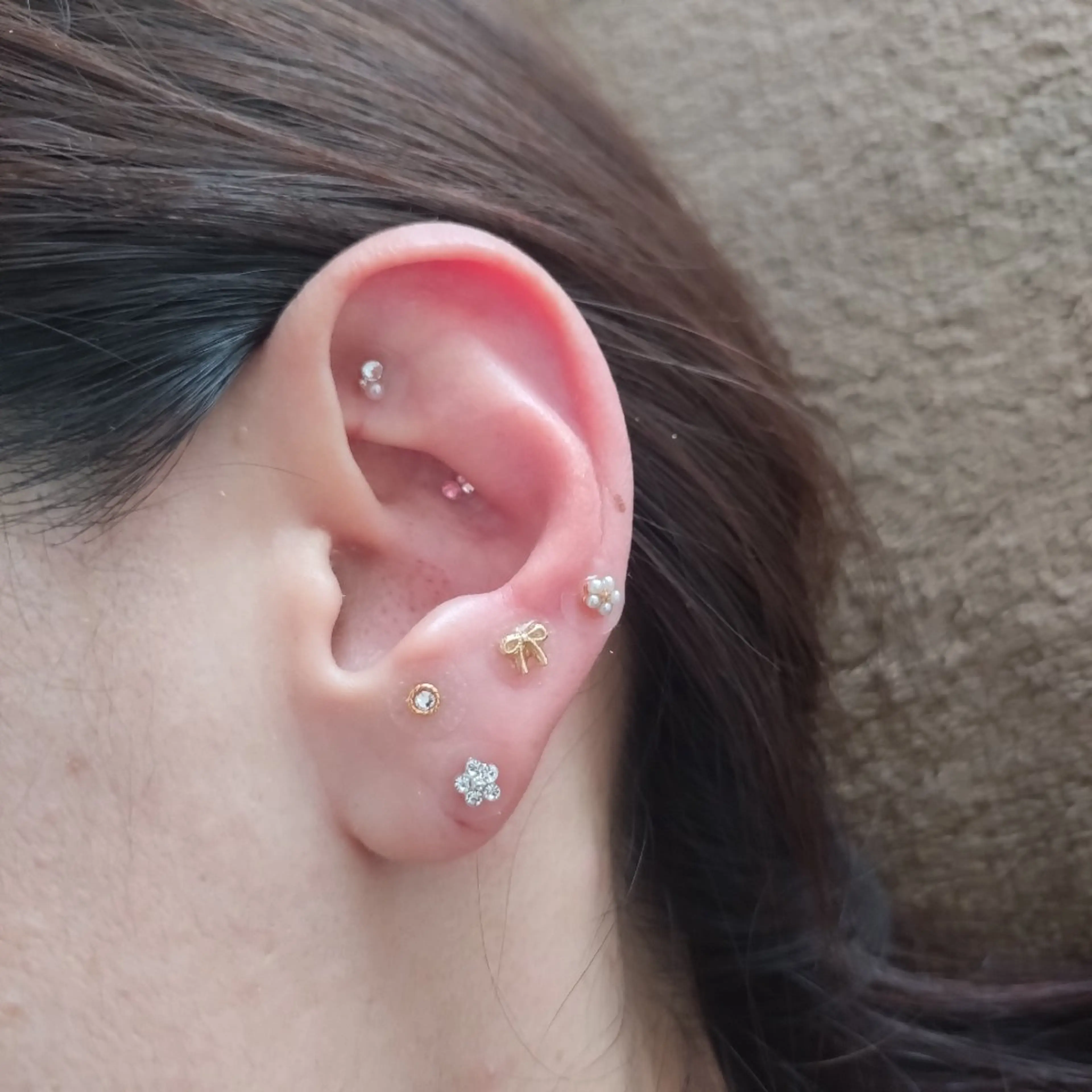💎耳つぼジュエリー💎《両耳12粒》《片耳6粒》＋マッサージ付き🍒【男女どちらもOK！】の写真