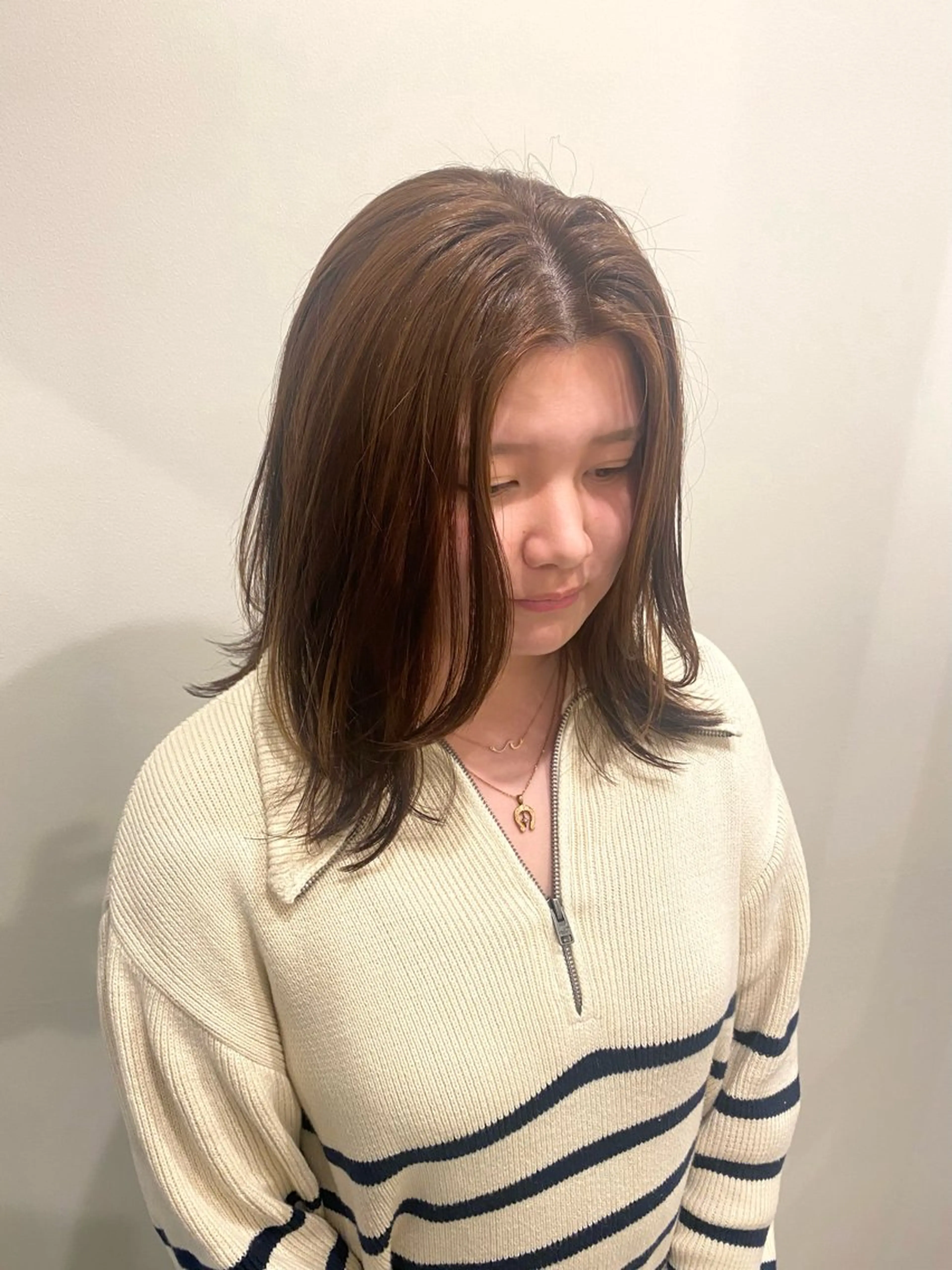 ミディアム カラー カット ヘアカラー トリートメント 🍑 モモカ🍑のヘアスタイル