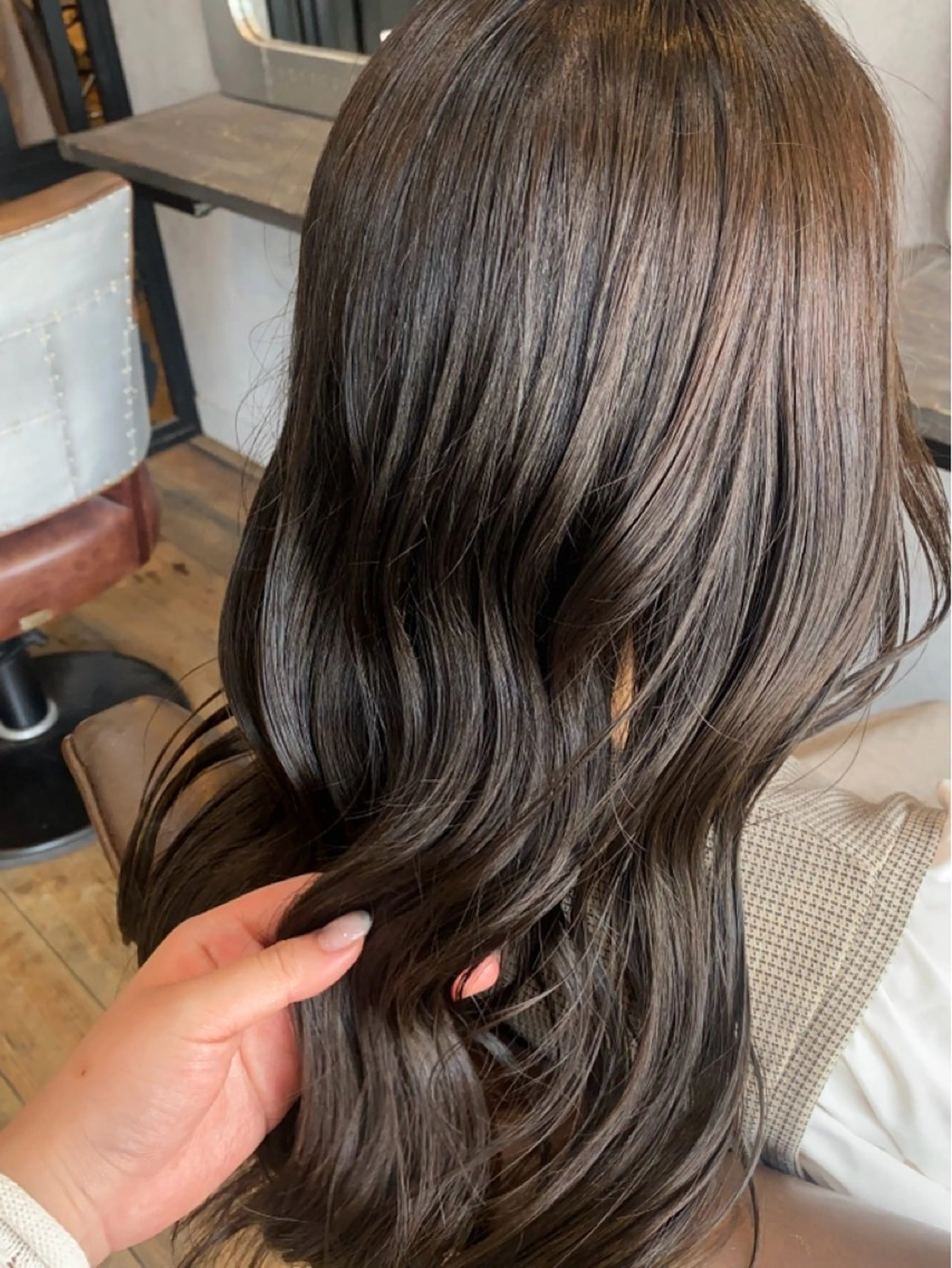 ロング カラー レディースカット/ シュドウヒナタ🐰のヘアスタイル