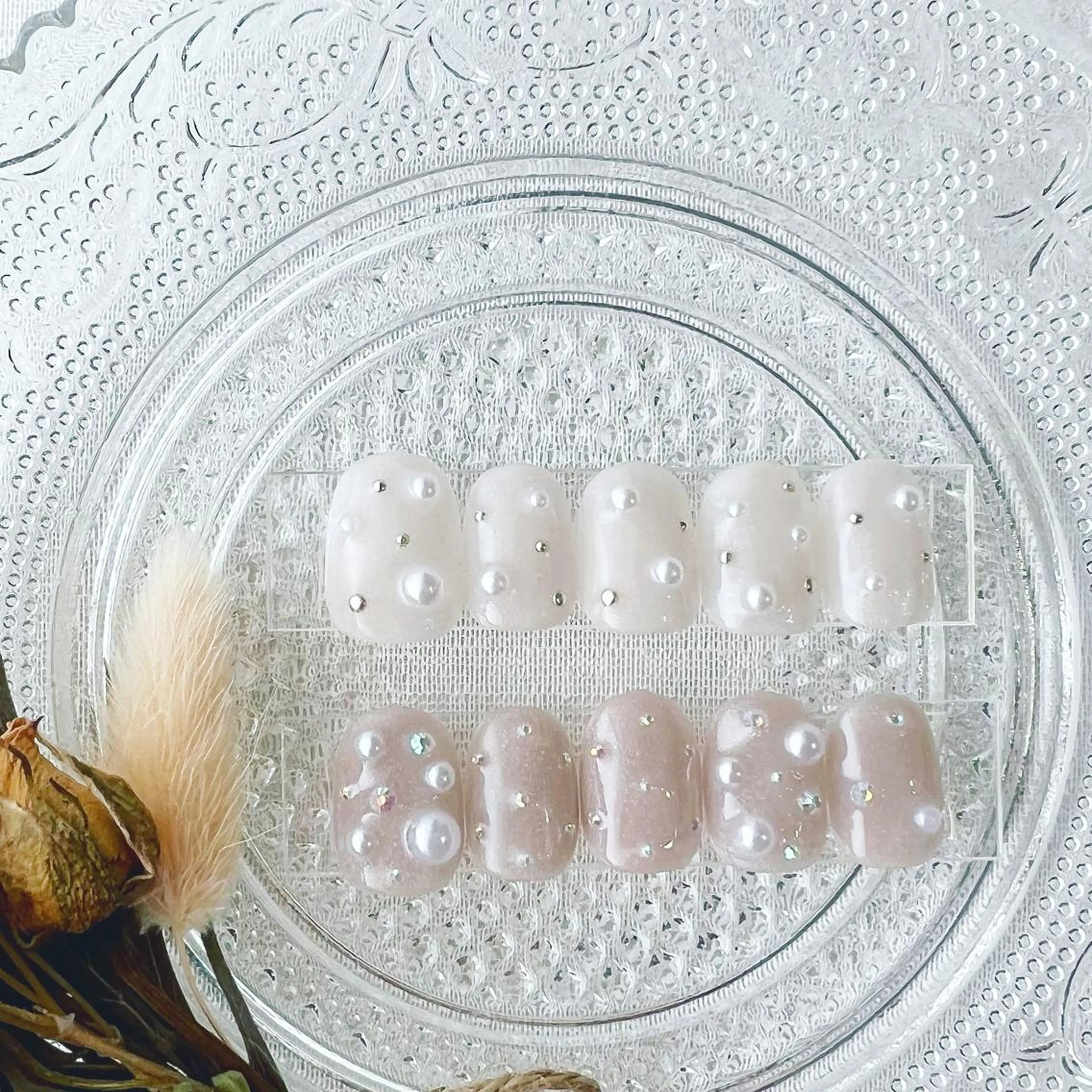 ネイル キラキラネイル ニュアンスネイル シンプルネイル ハンドネイル peaberry nailのネイルデザイン