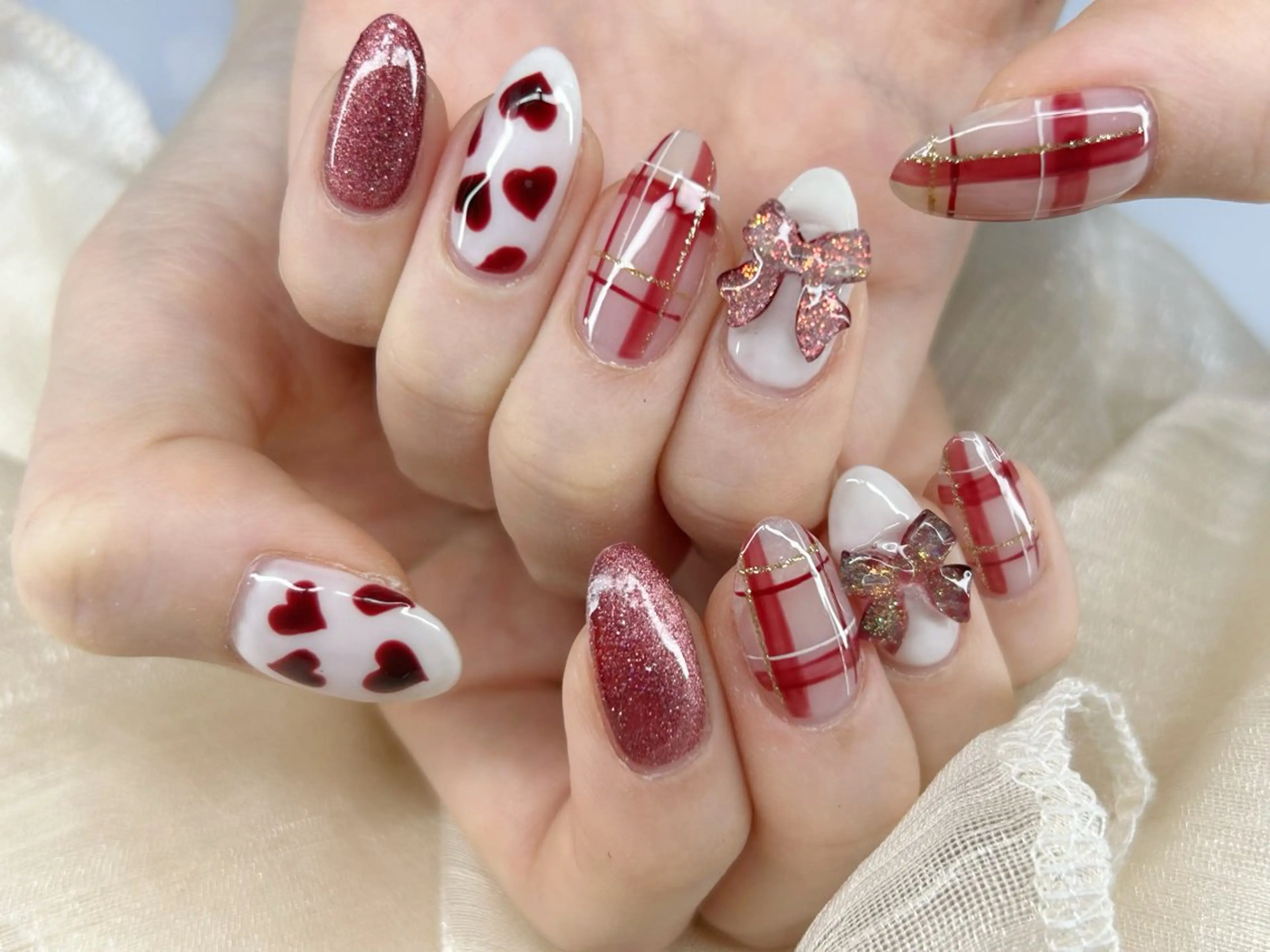 ネイル アートネイル 成人式 長さ出し フットネイル マグネットネイル ハンドネイル Lino Nailのネイルデザイン