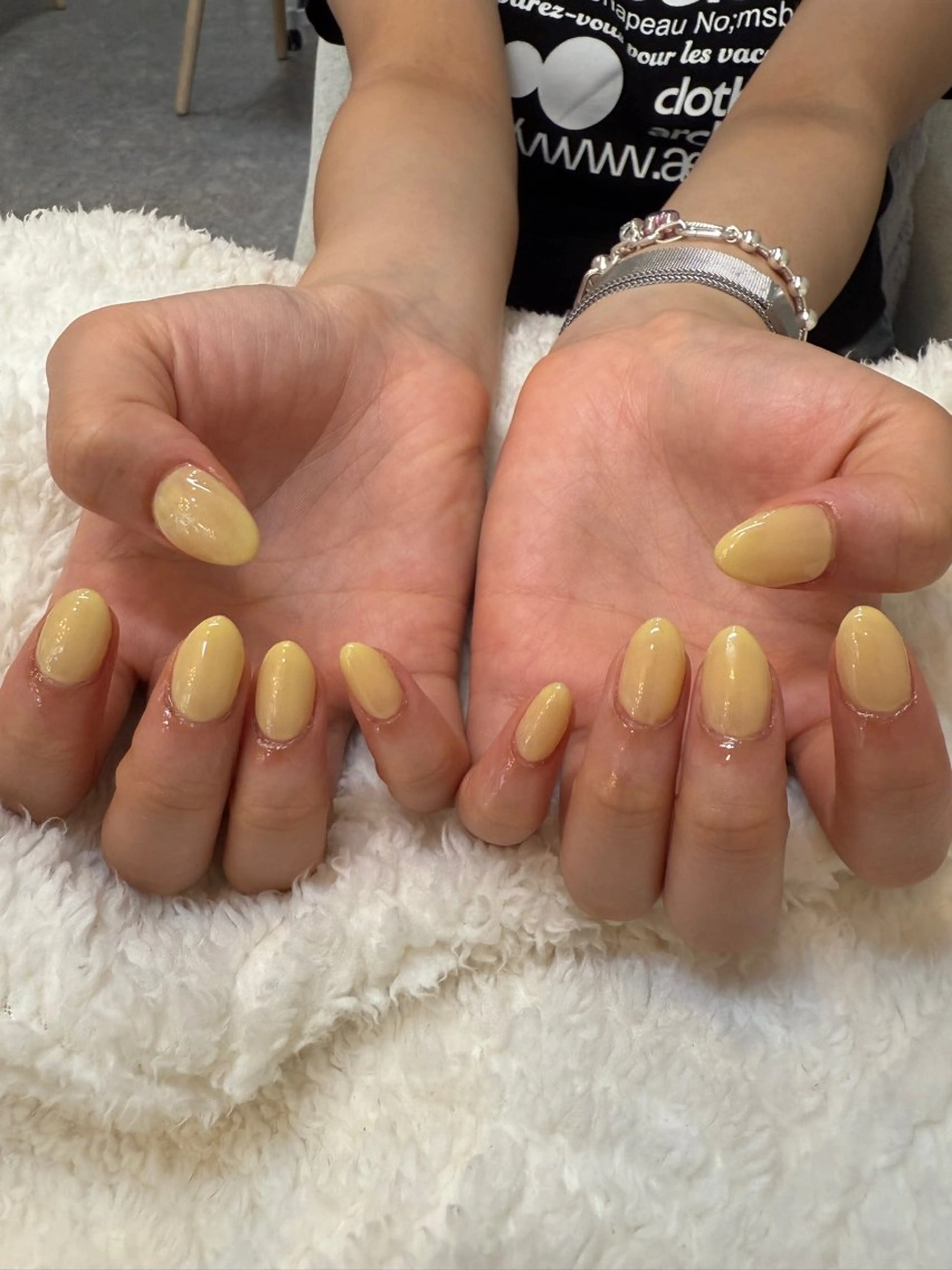 カラー nalu🐚 京橋｜Rommyのネイルデザイン