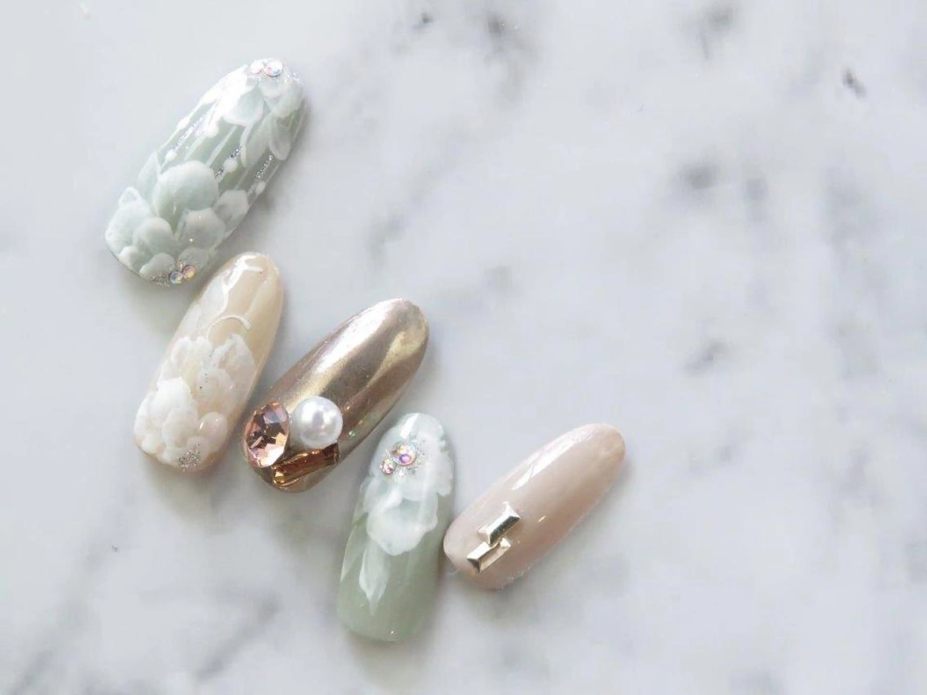 ネイル 成人式 リオッサ オブ ラグーン神戸店のエステ・リラクイメージ