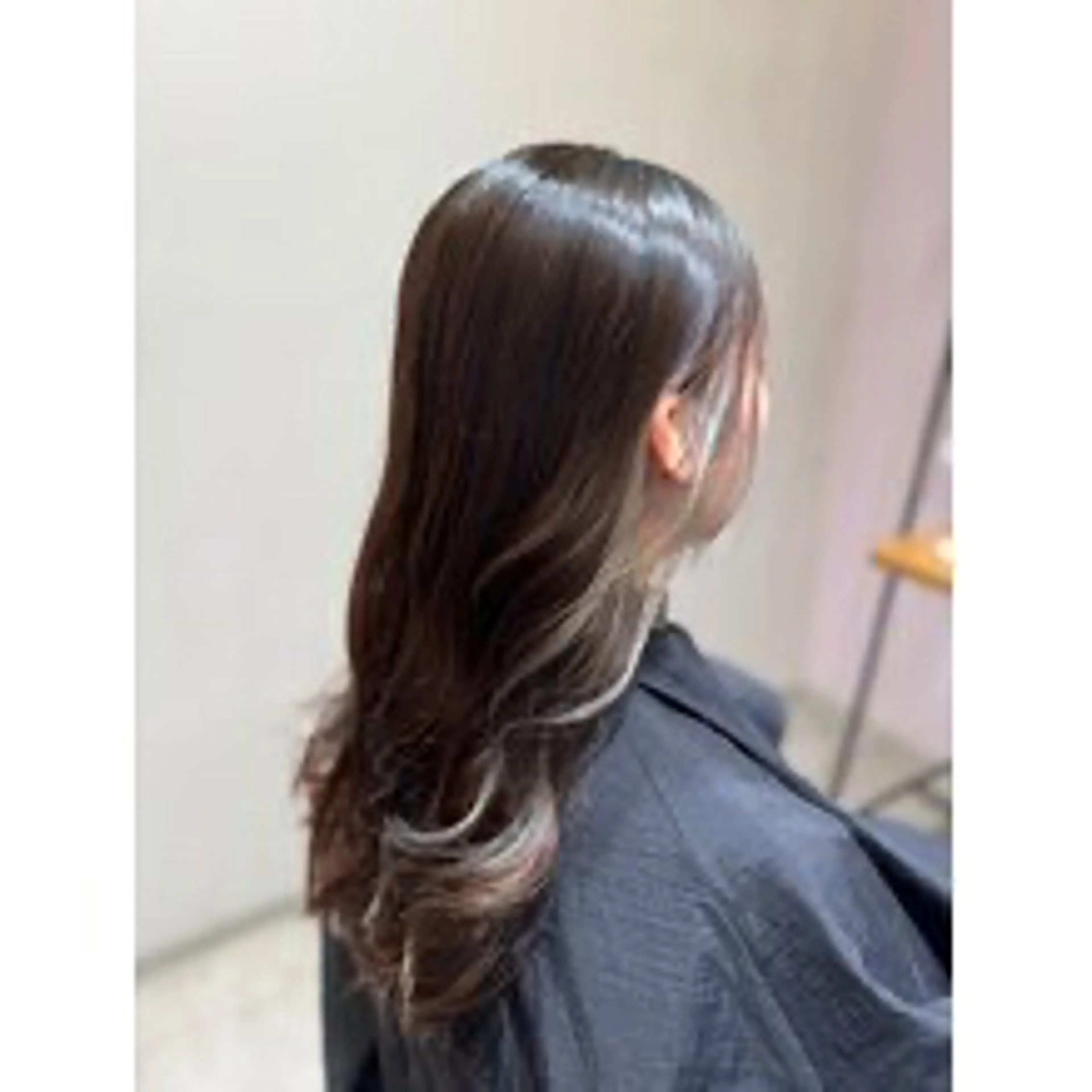 カラー ヘアカラー 梶 瑞希のヘアスタイル