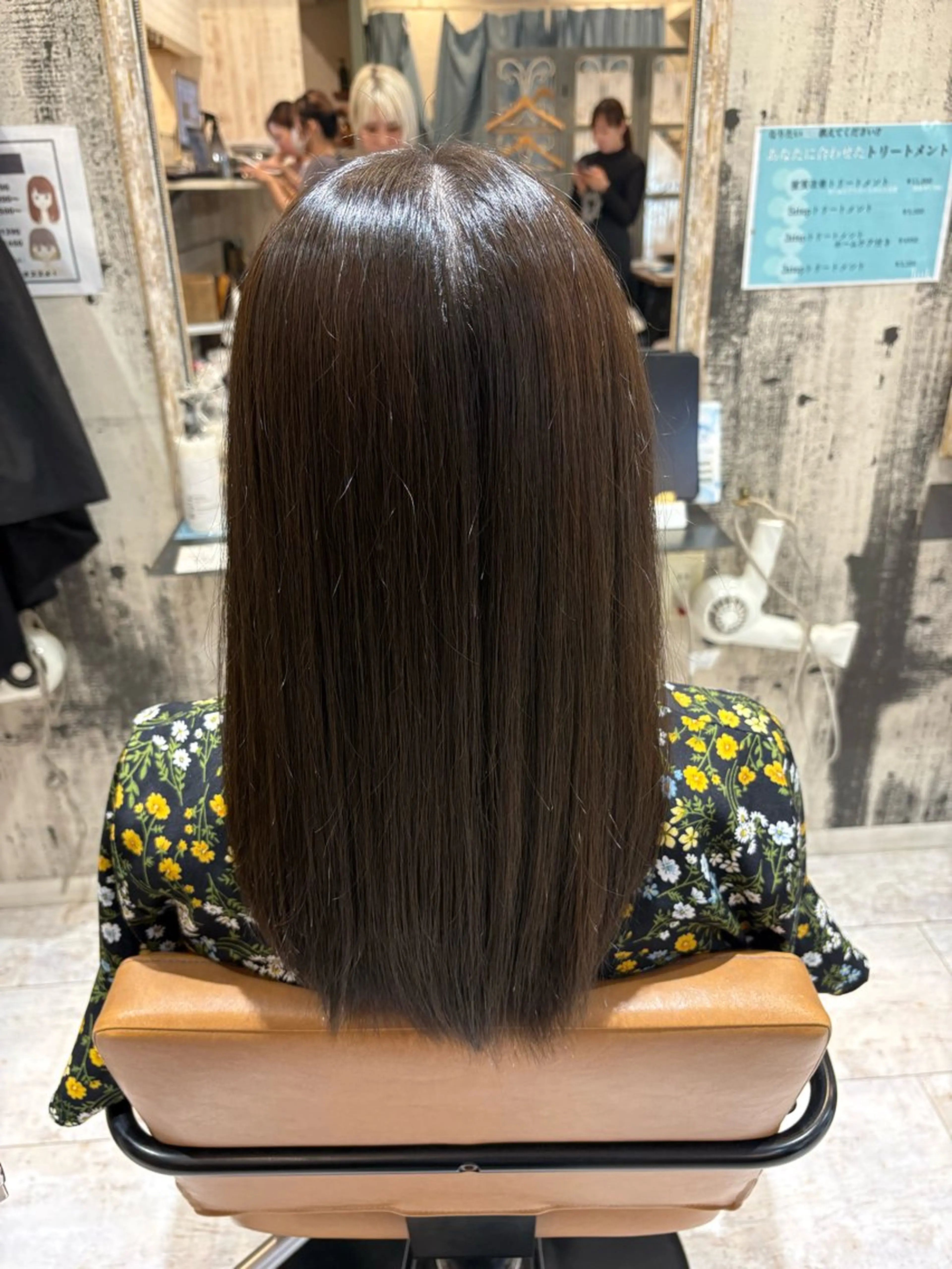 カラー🩵💙 『鎖骨下ロング料金+550円』の写真