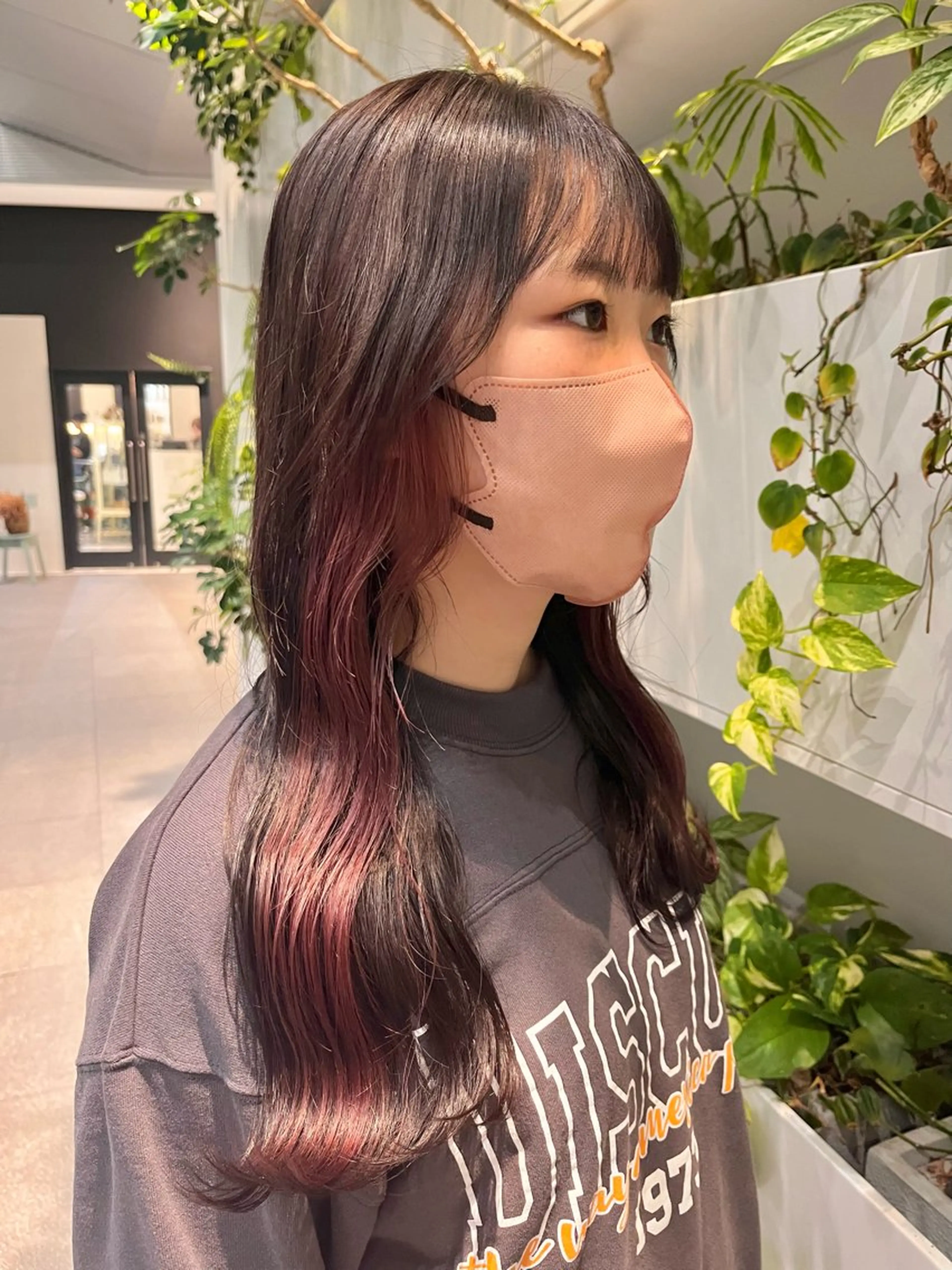 ロング カラー ベージュカラー ブラウンカラー ダークブラウン ピンクカラー ピンクベージュ くさかみさき🌼暖色 /耳つぼ/オタク🌼のヘアスタイル