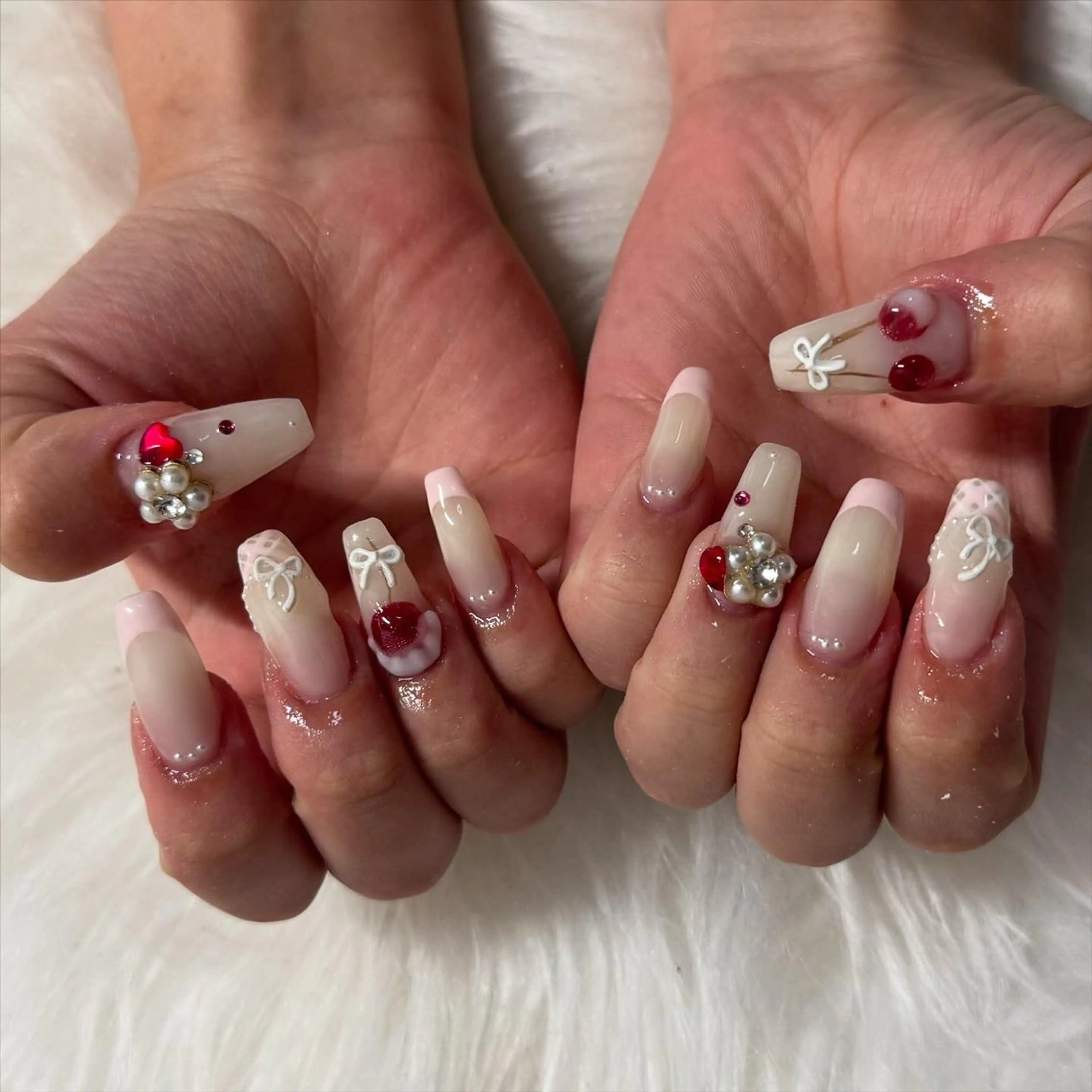 ロング ハンドネイル mao .のネイルデザイン