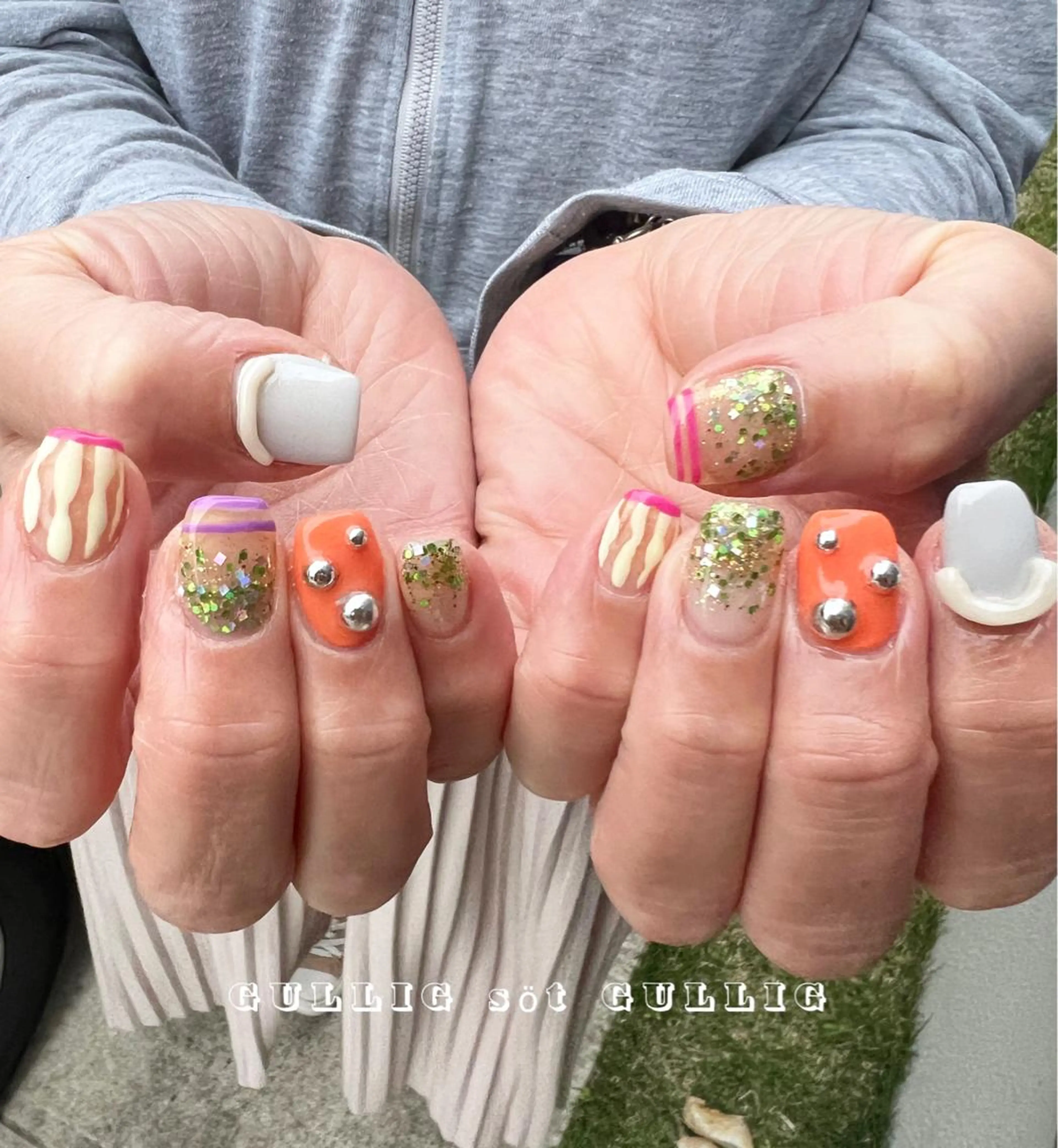 ネイル GULLIG söt GULLIGのネイルデザイン